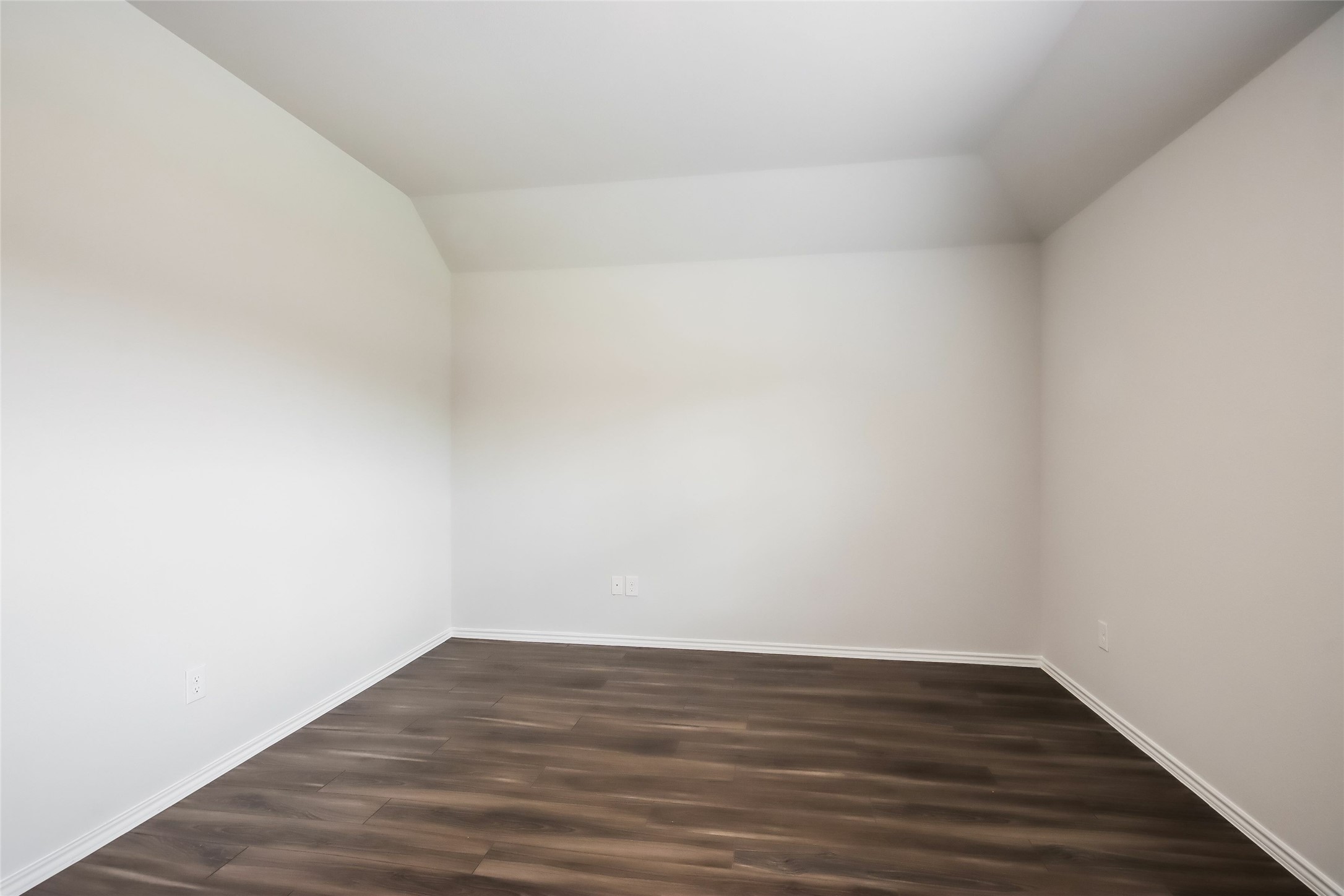 22451 Verdin Road Property Photo 6