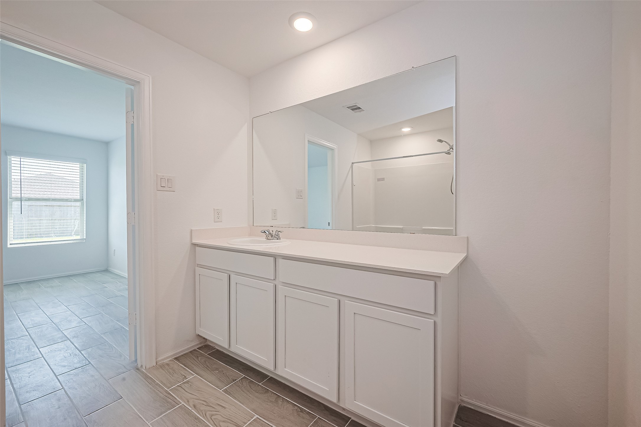 9603 Fulvetta Briar Court Property Photo 36