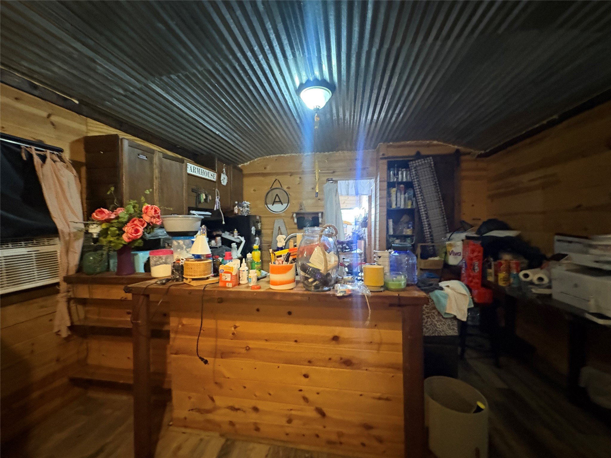 2559 Tucker Road Property Photo 4