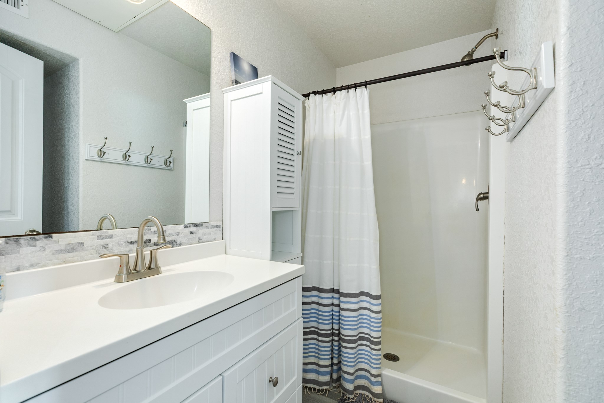 116 Howard Avenue G Property Photo 19