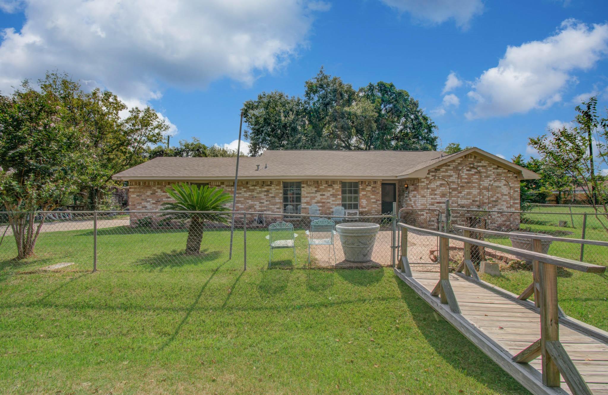 809 Collins Street, Richmond Tx 77469 Property Photo 1