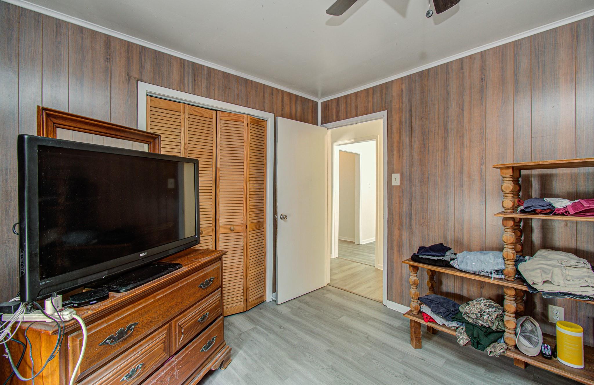 809 Collins Street Property Photo 22