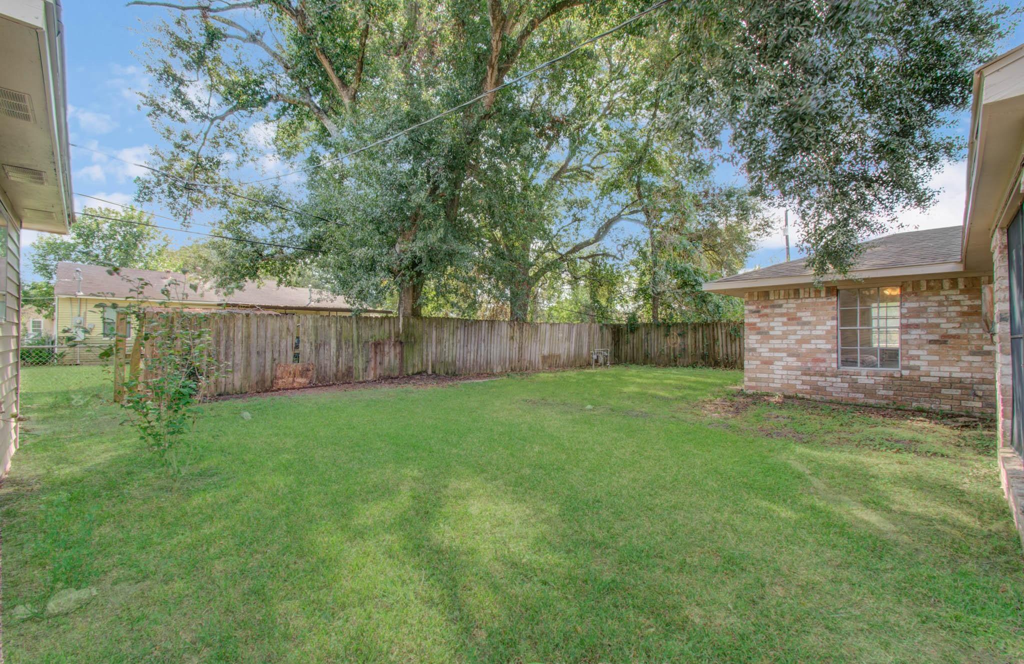 809 Collins Street Property Photo 29