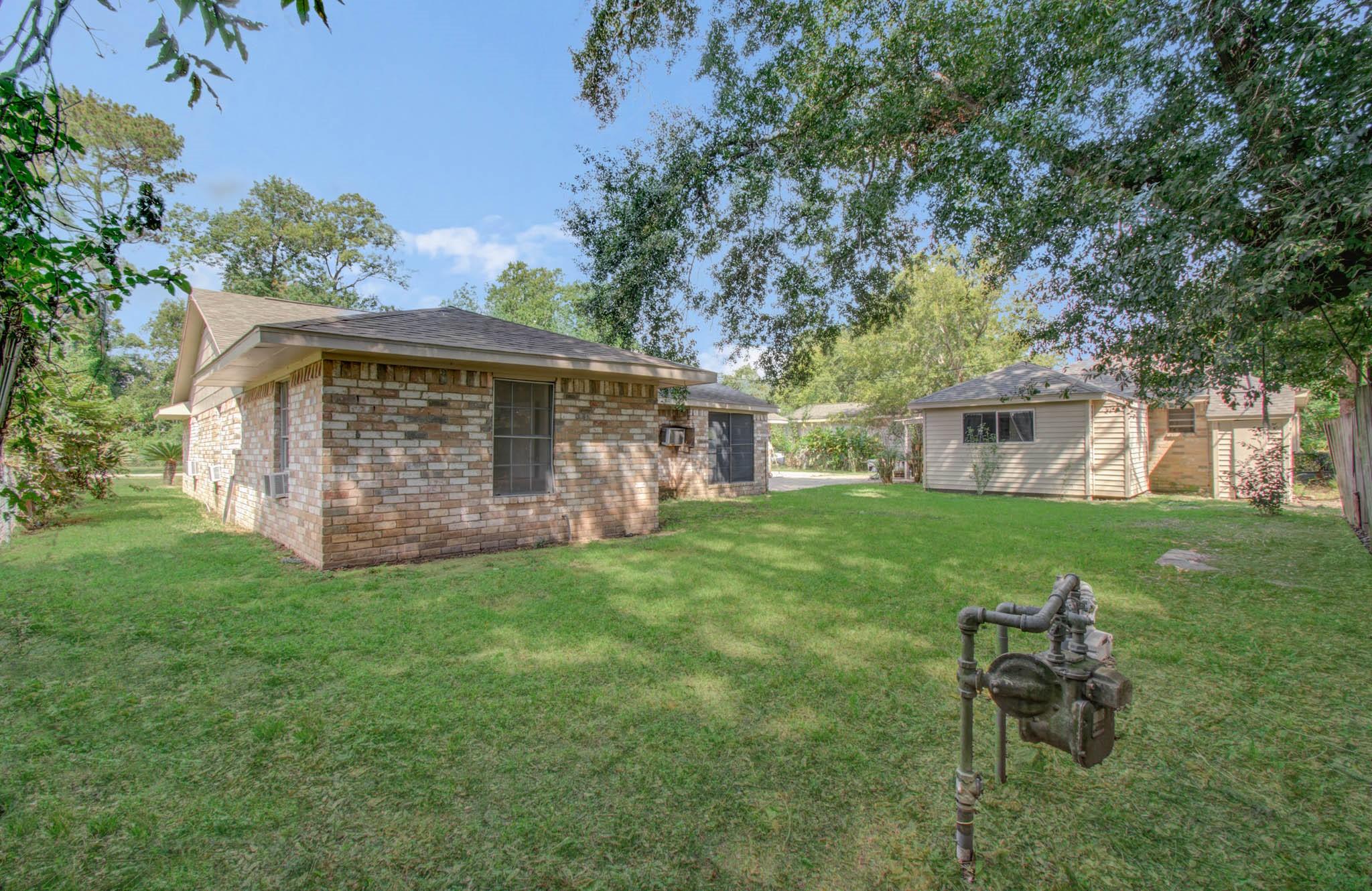 809 Collins Street Property Photo 30