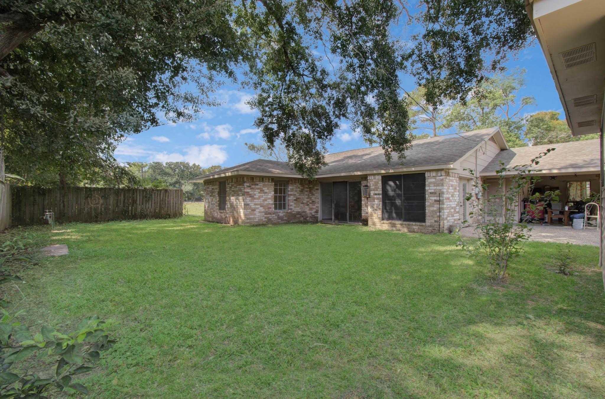 809 Collins Street Property Photo 31