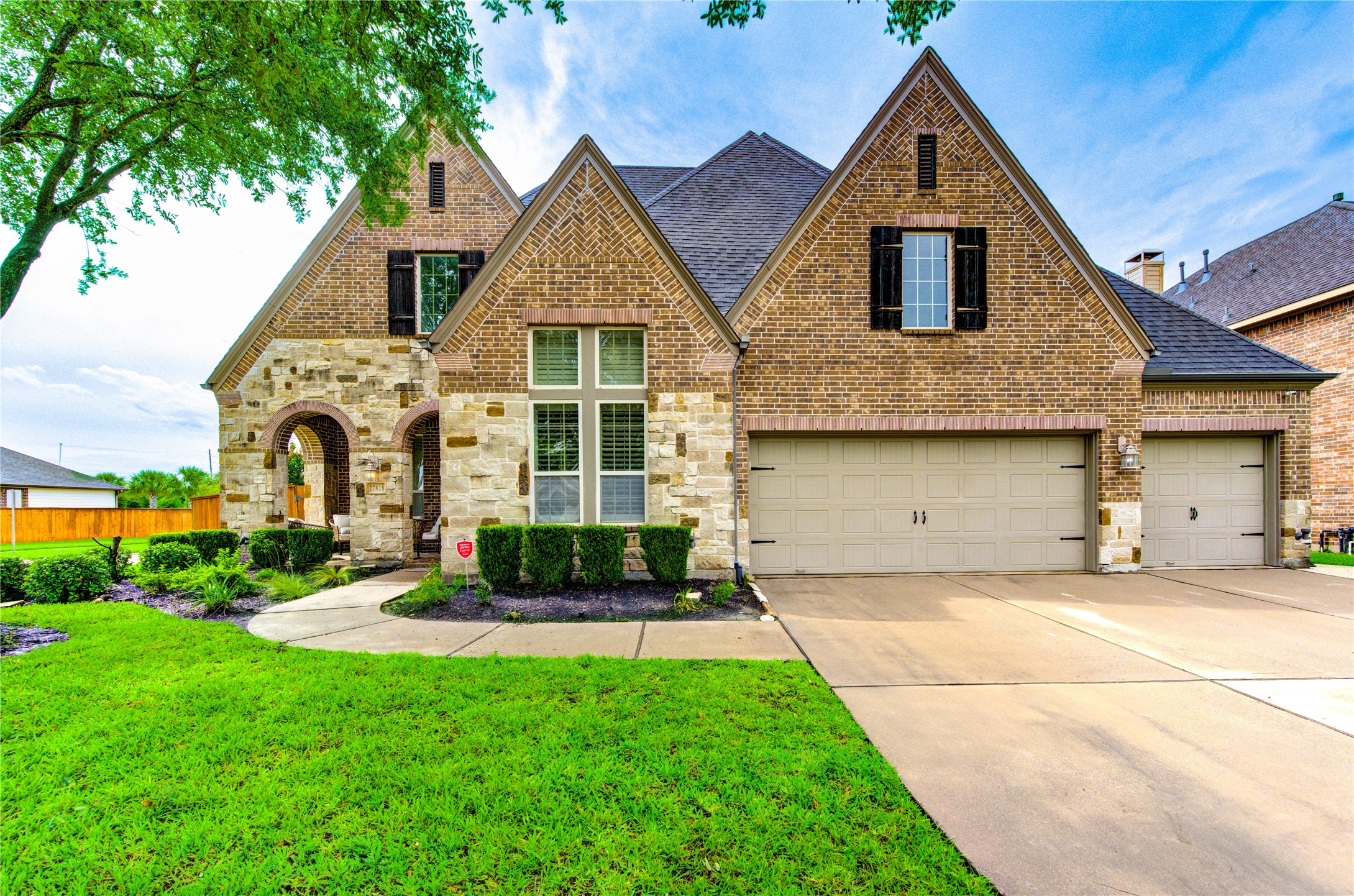 27818 Pinpoint Crossing Drive Property Photo 1