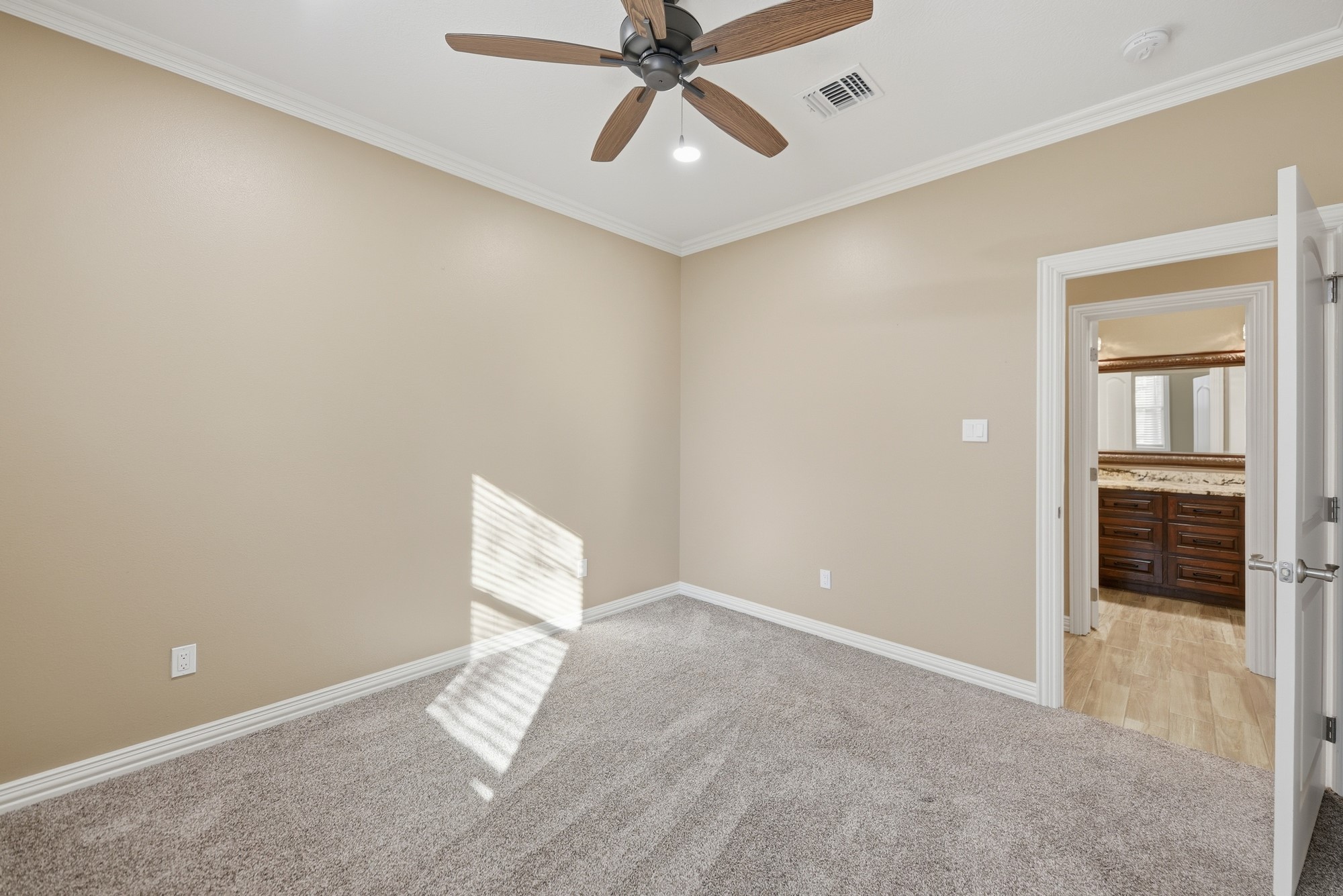 36394 Fm 1736 Property Photo 29
