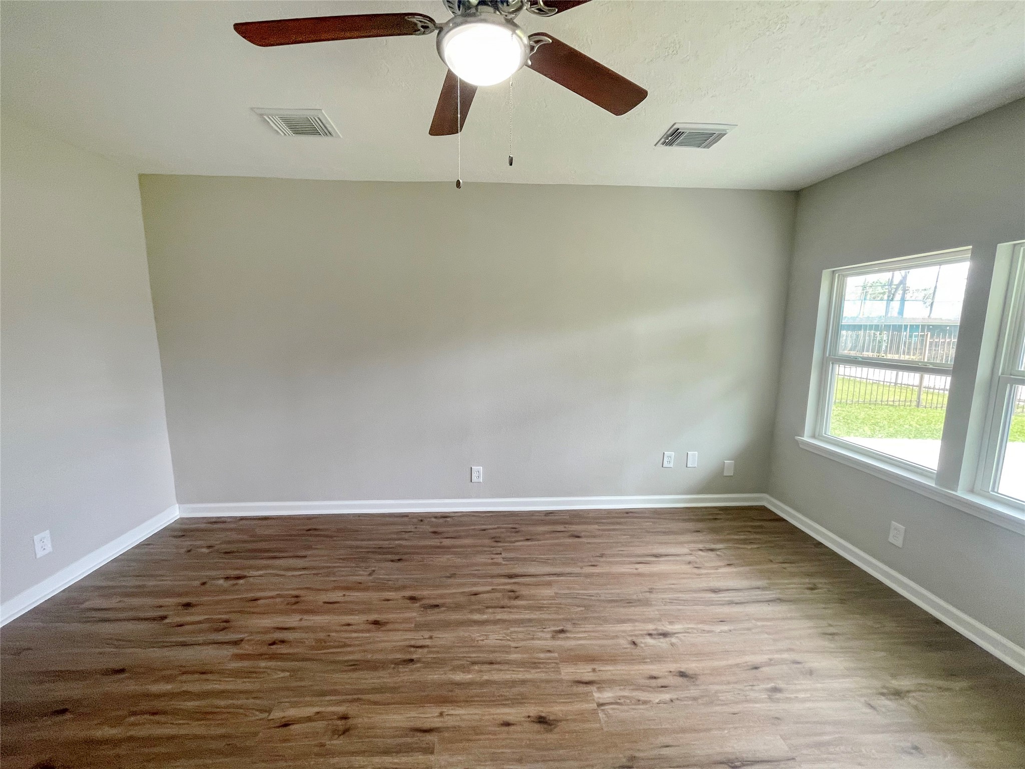 7634 Belbay Street Property Photo 5
