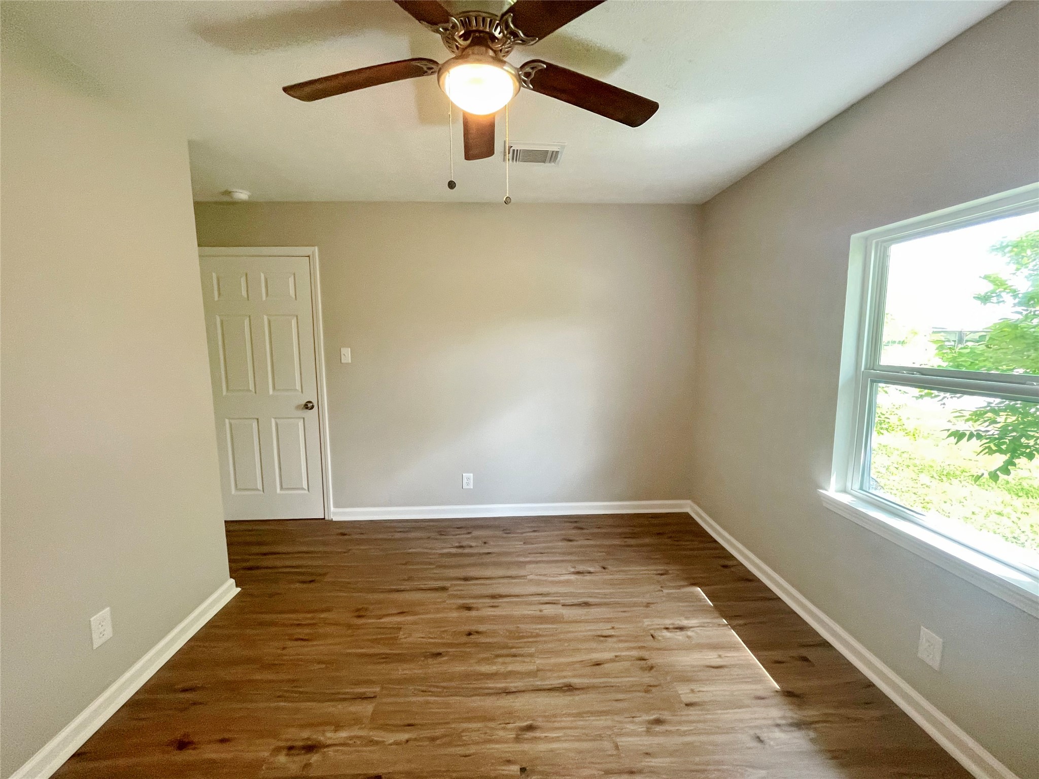 7634 Belbay Street Property Photo 16