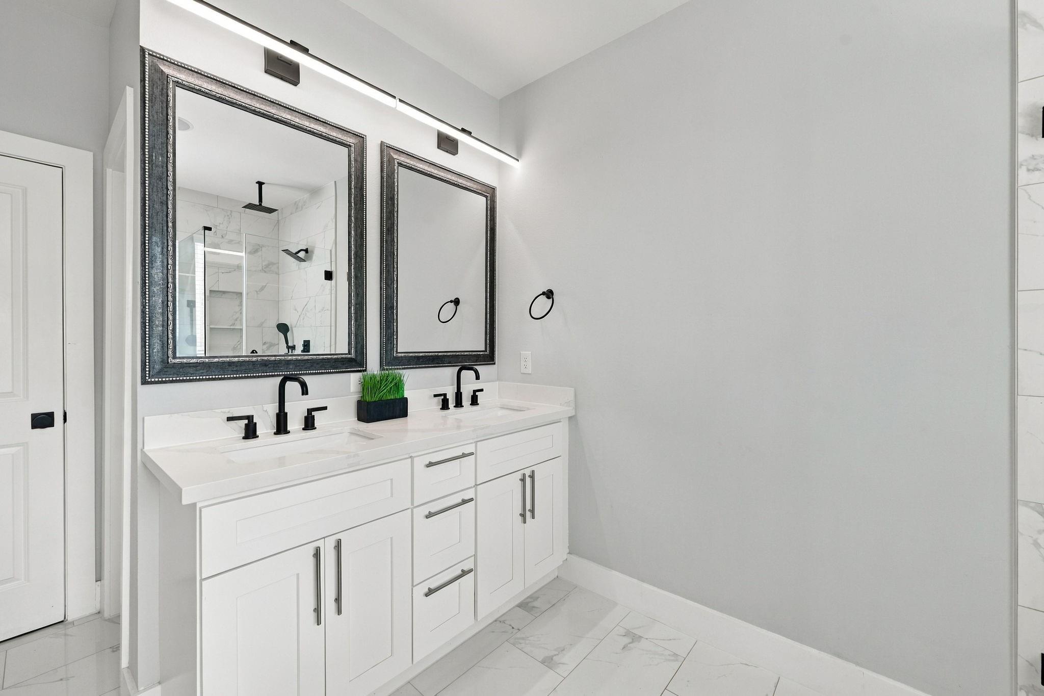 1116 Bennington Street, Houston Tx 77022 Property Photo 18