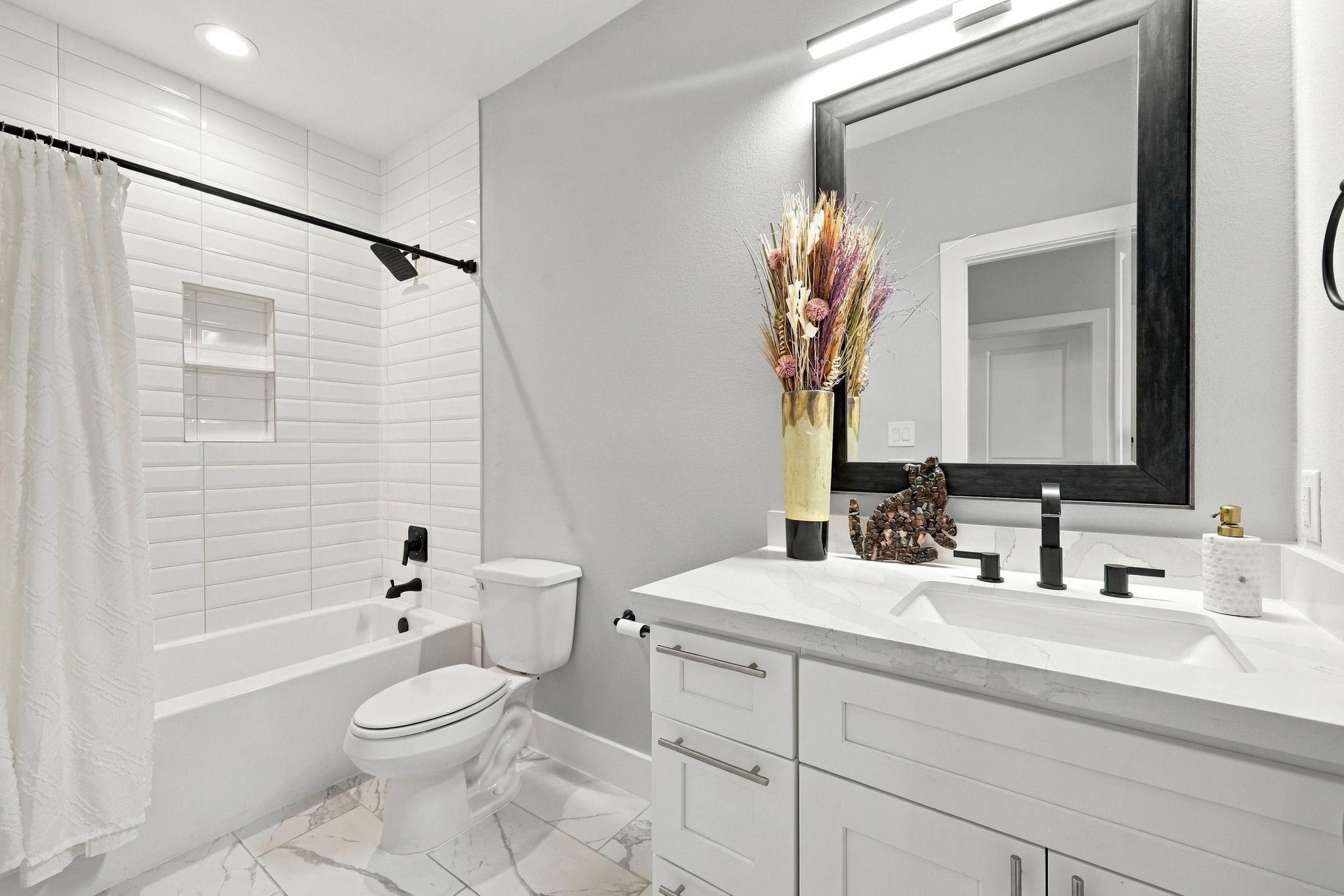 1116 Bennington Street, Houston Tx 77022 Property Photo 24