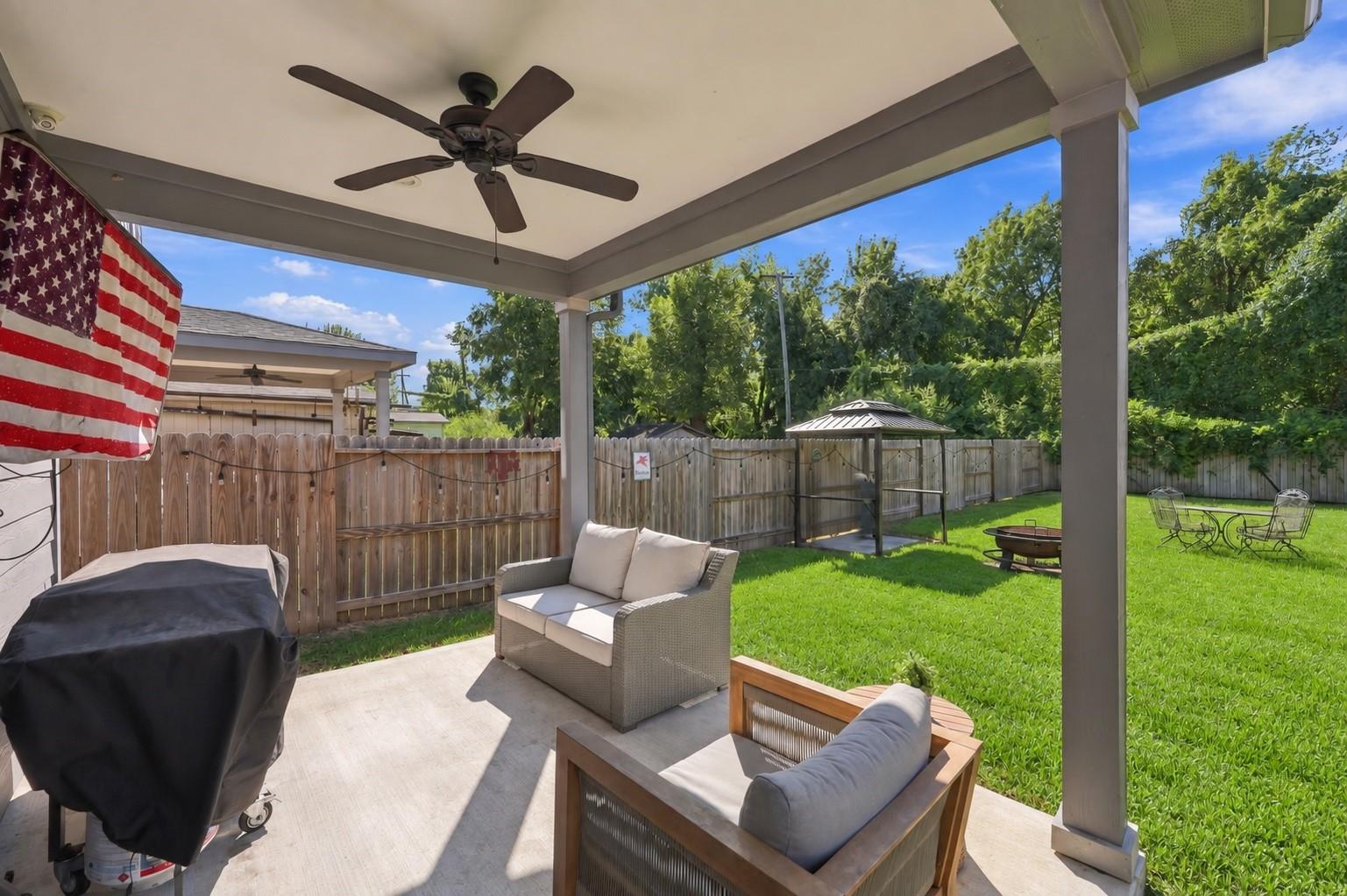 1116 Bennington Street, Houston Tx 77022 Property Photo 28
