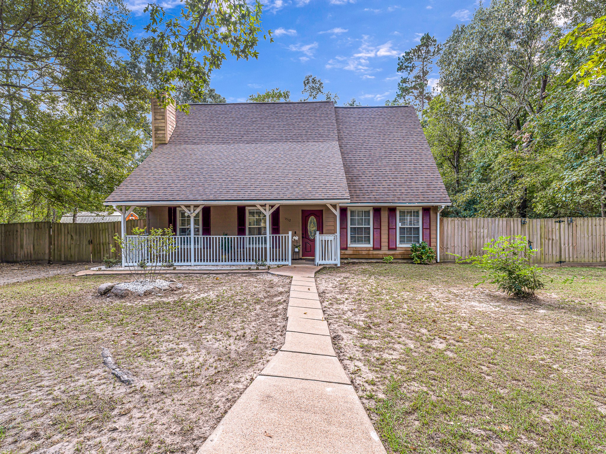 1512 County Road 3709 Property Photo 5
