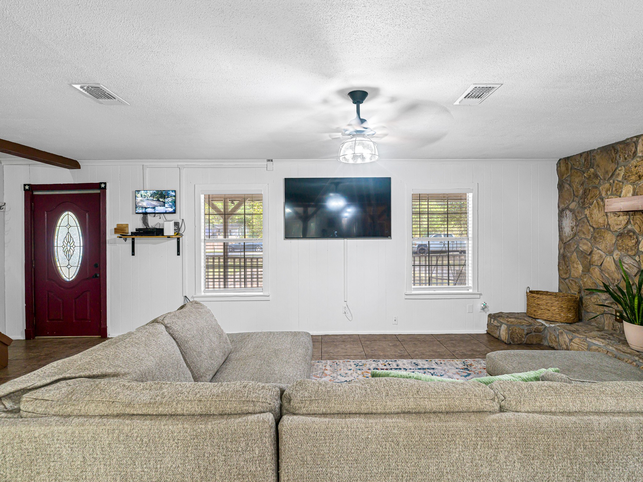 1512 County Road 3709 Property Photo 11