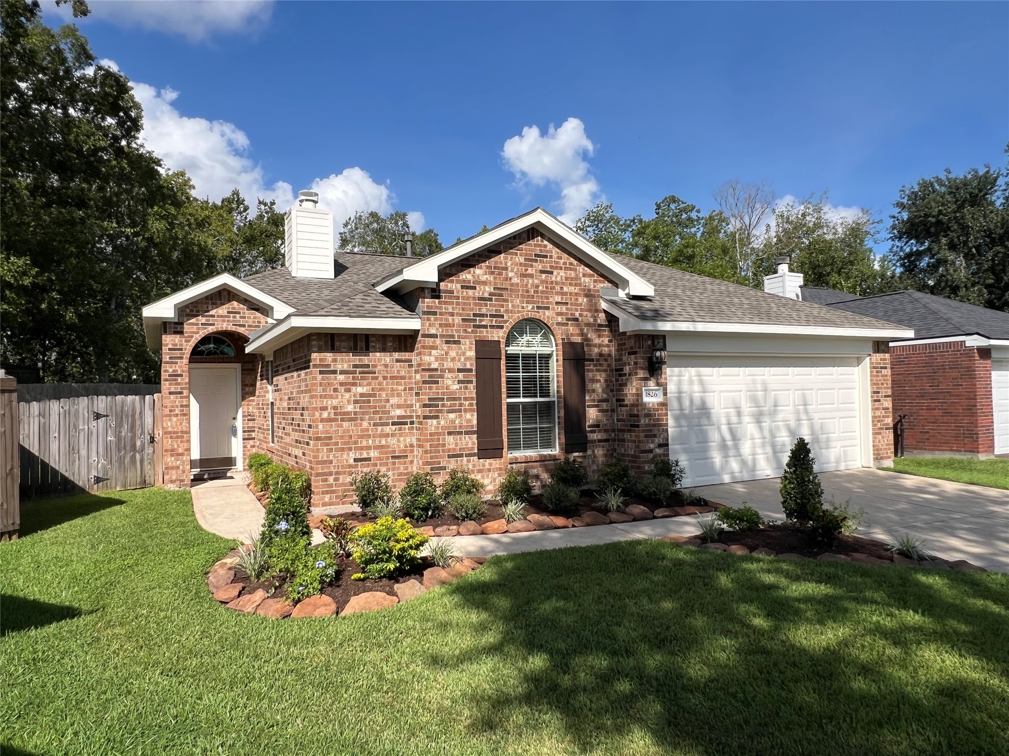 1826 Sherwood Forest Circle Property Photo