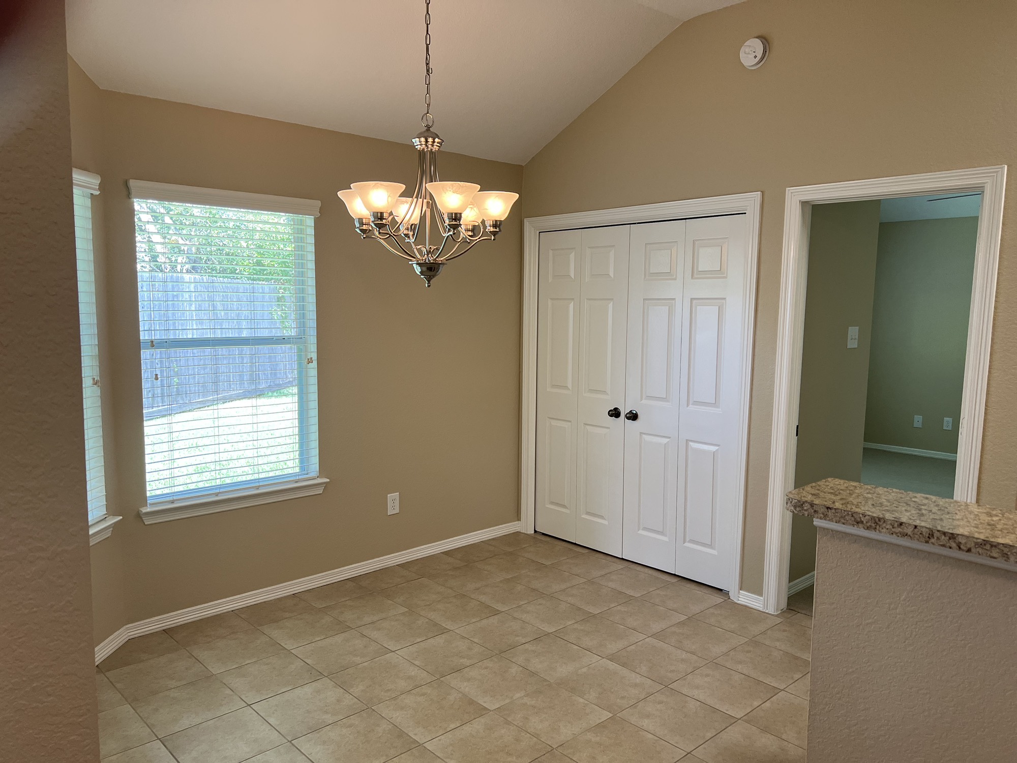1826 Sherwood Forest Circle Property Photo 6