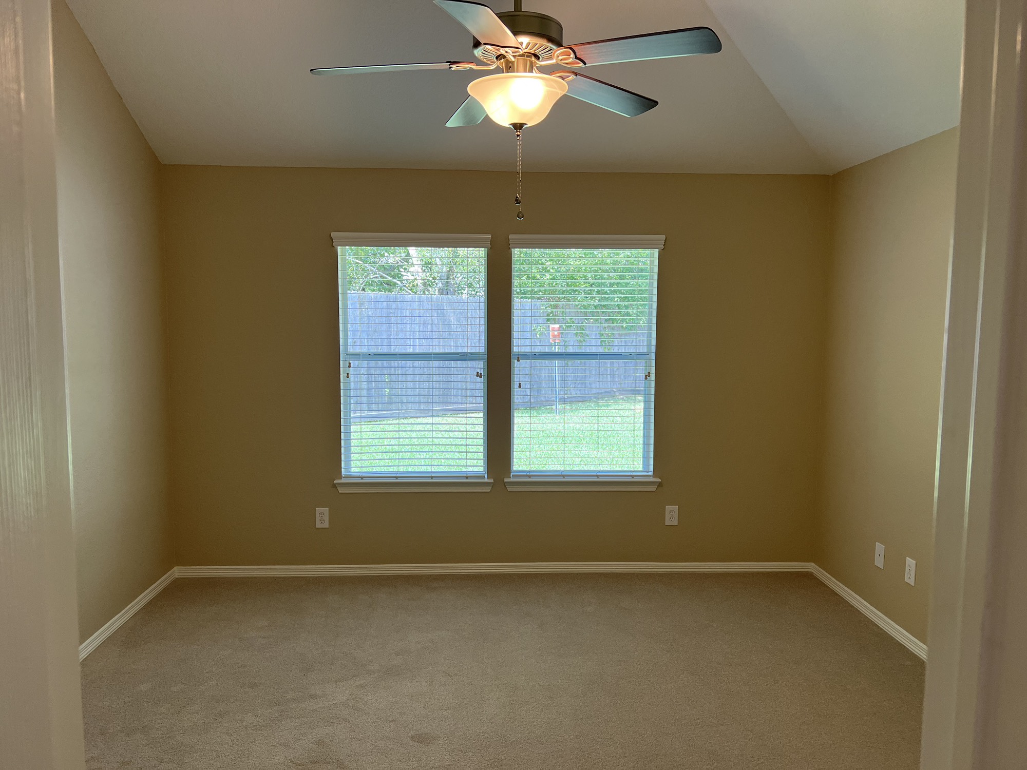 1826 Sherwood Forest Circle Property Photo 11