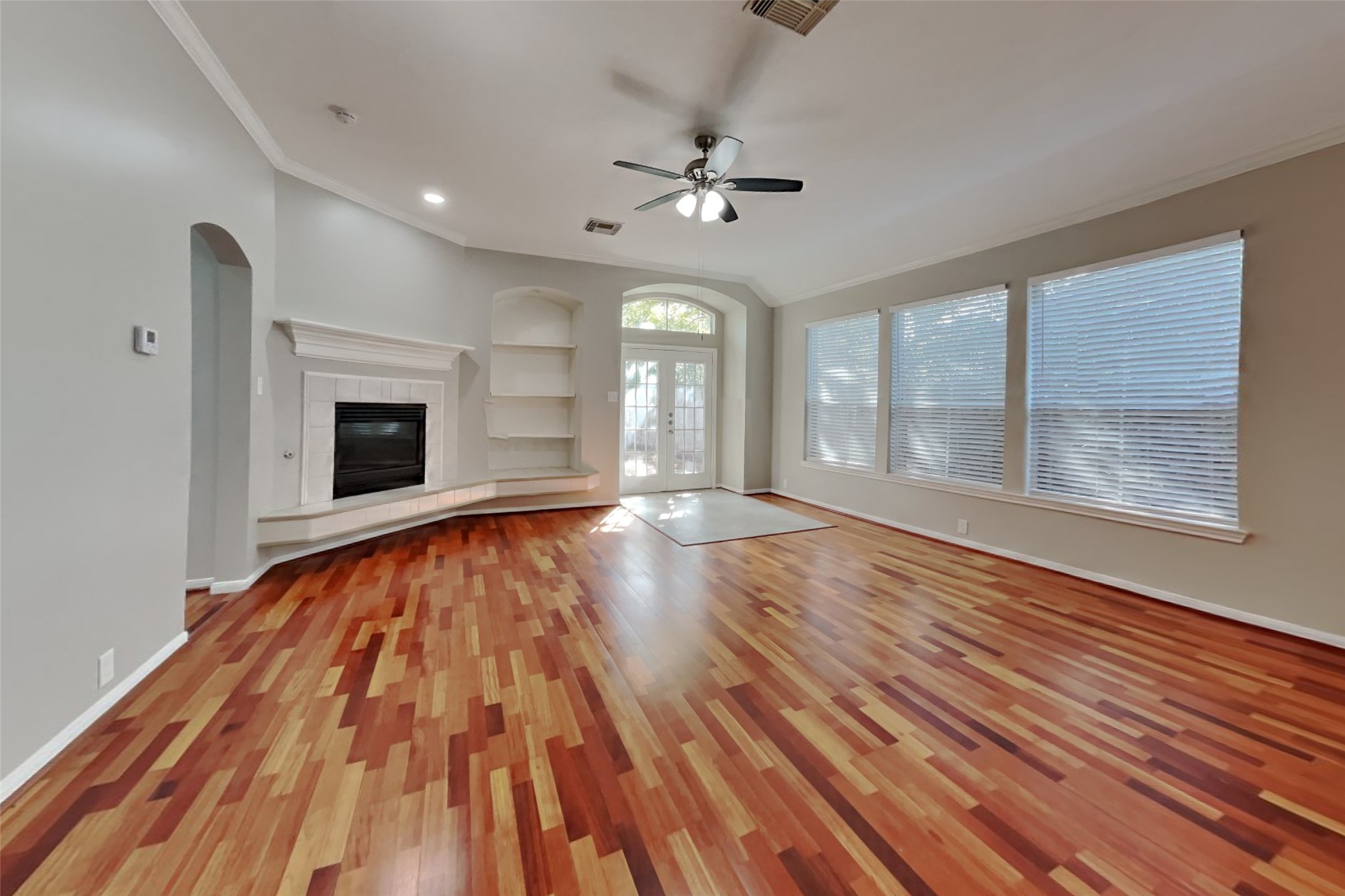 7219 Bethany Bay Drive Property Photo 2