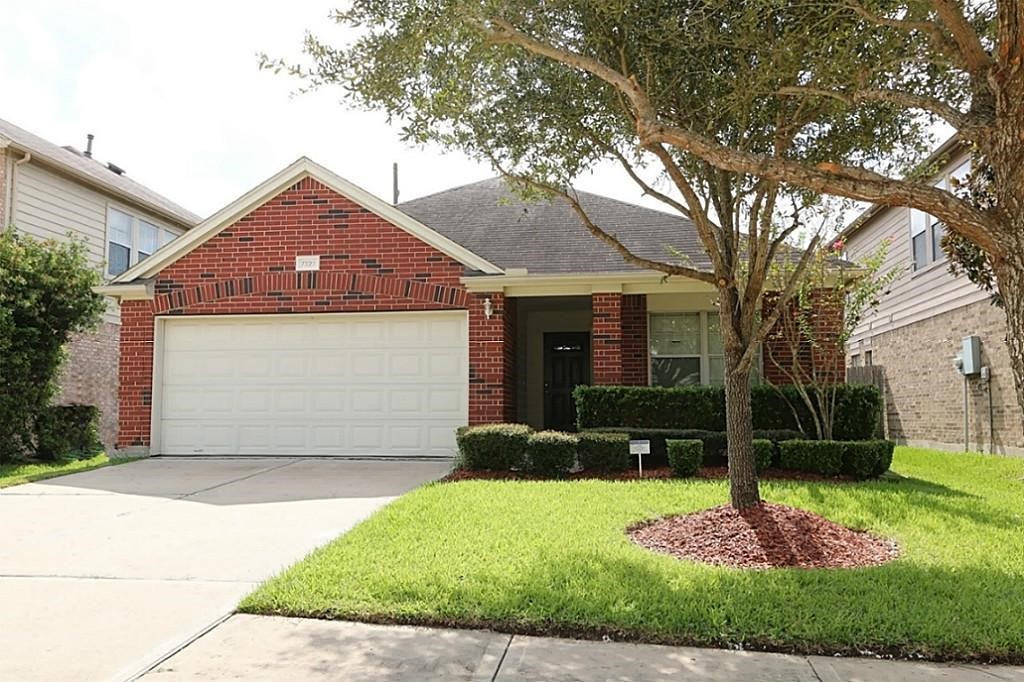 7322 Zabaco Property Photo 1