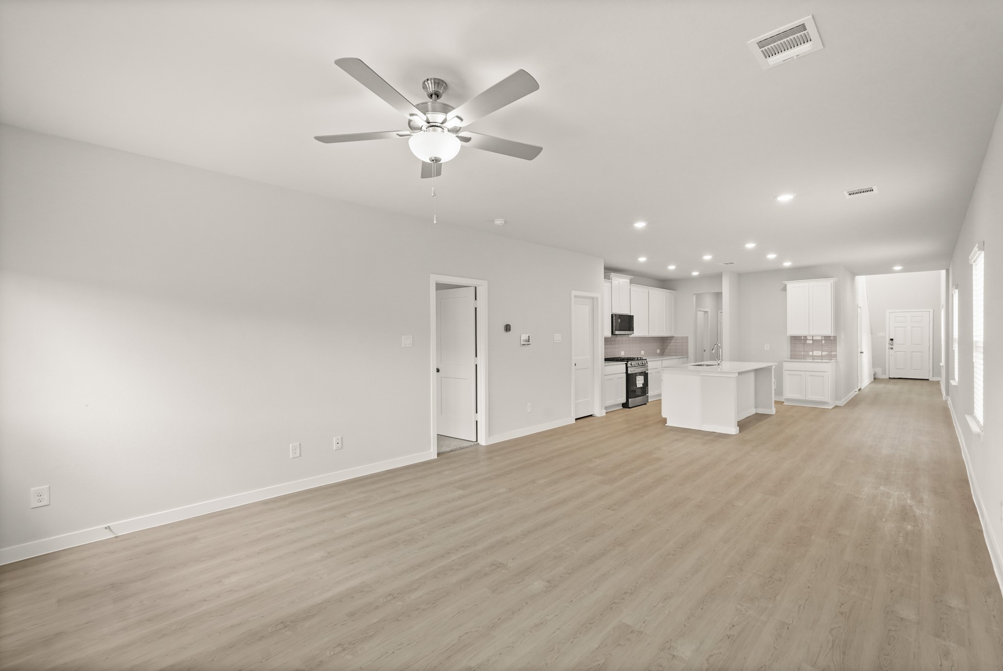 113 Rising Cedar Lane Property Photo 9