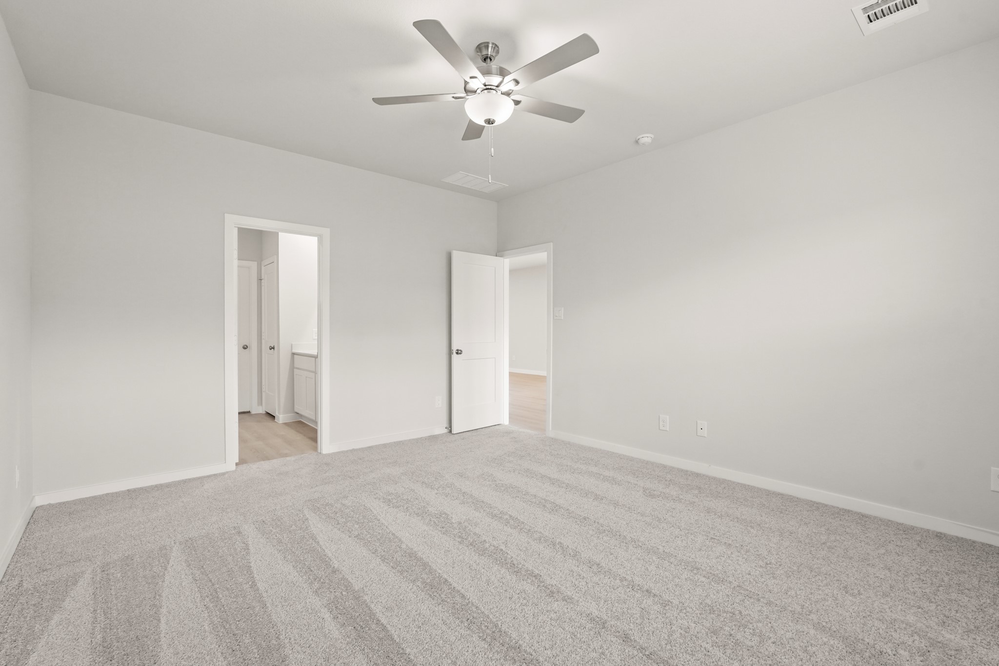 113 Rising Cedar Lane Property Photo 14