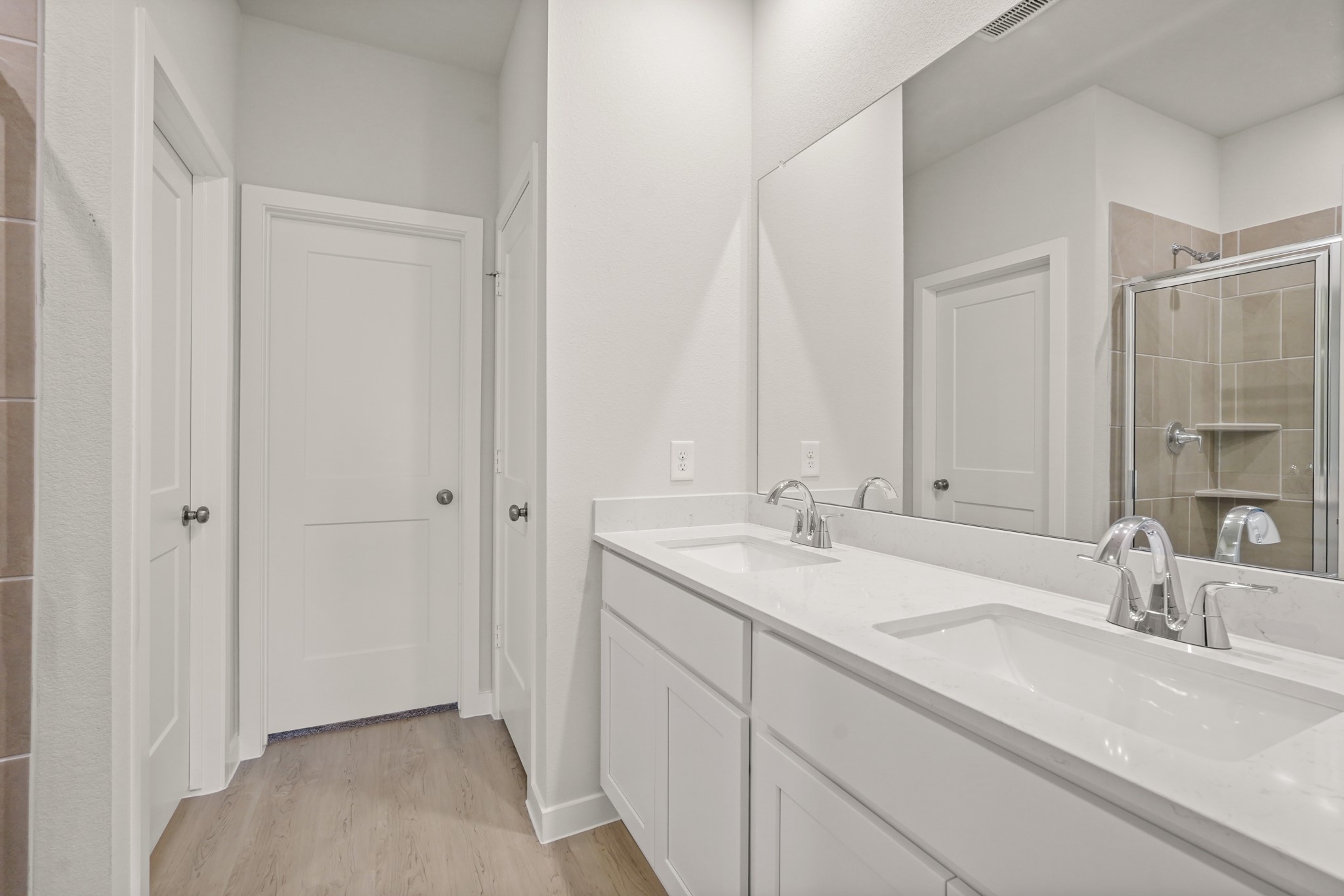 113 Rising Cedar Lane Property Photo 15