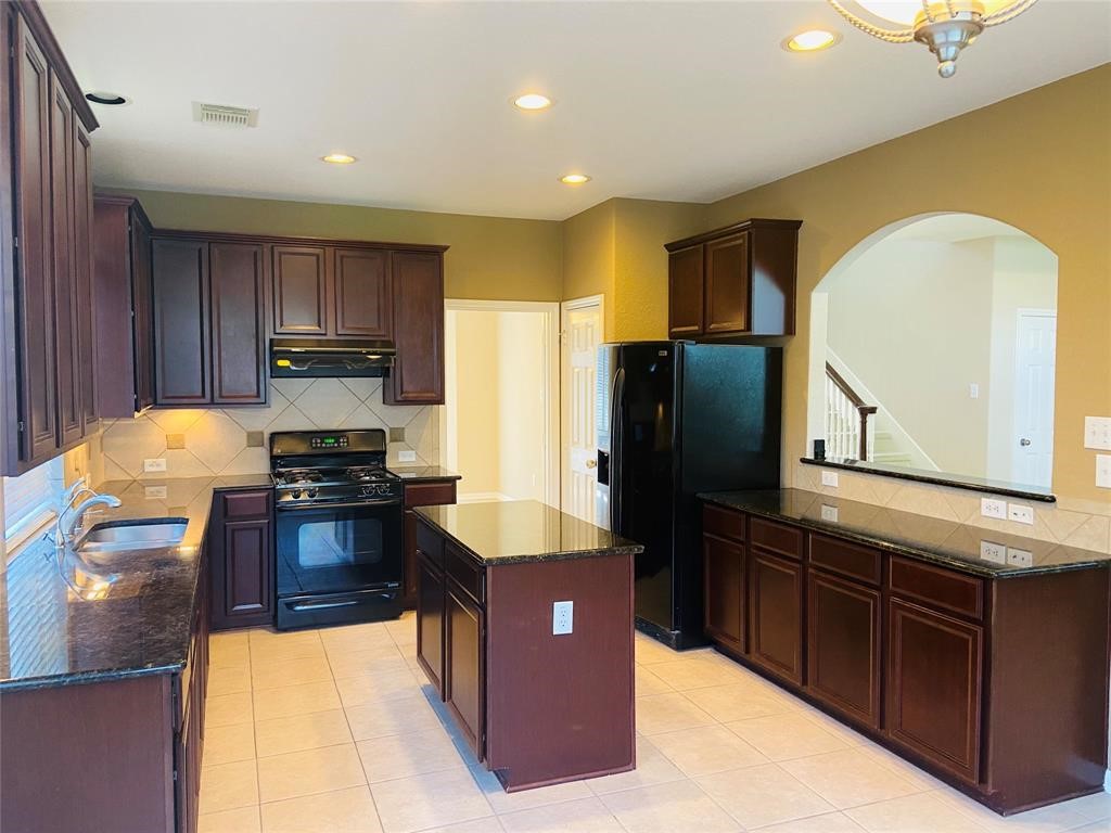 21514 Grand Hollow Lane Property Photo 5
