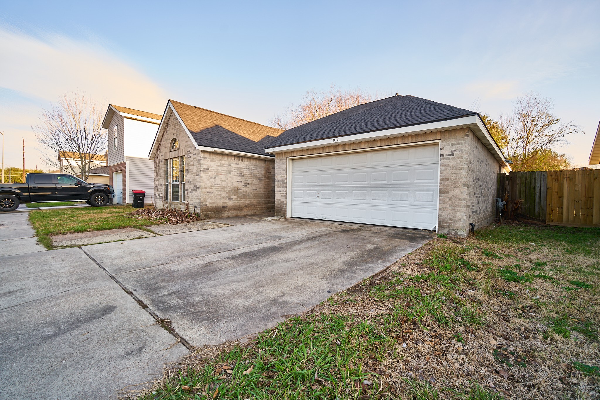 1914 Marvell Drive Property Photo 18