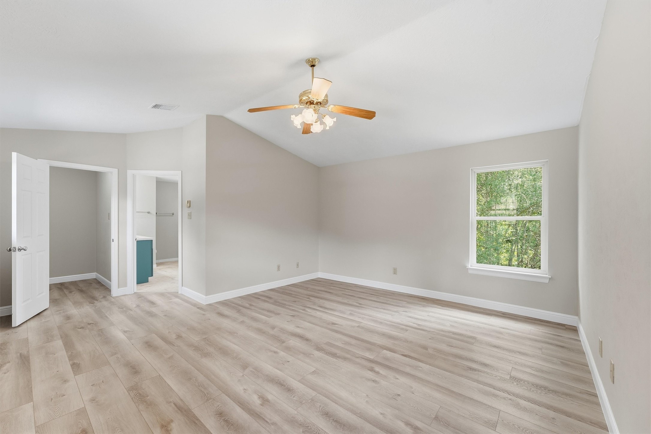 5502 Maple Square Drive Property Photo 24