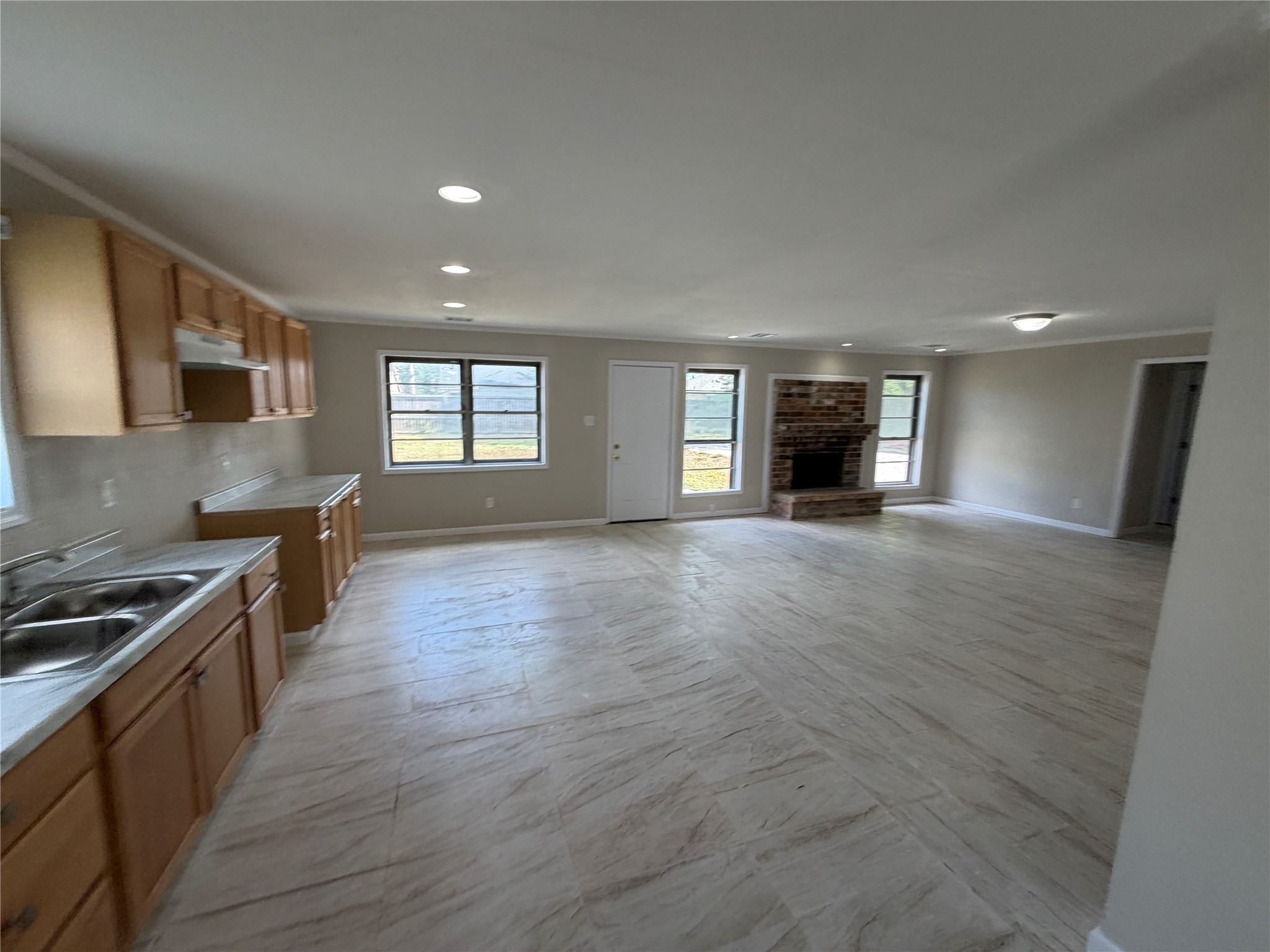 6618 Trigate Drive Property Photo 6