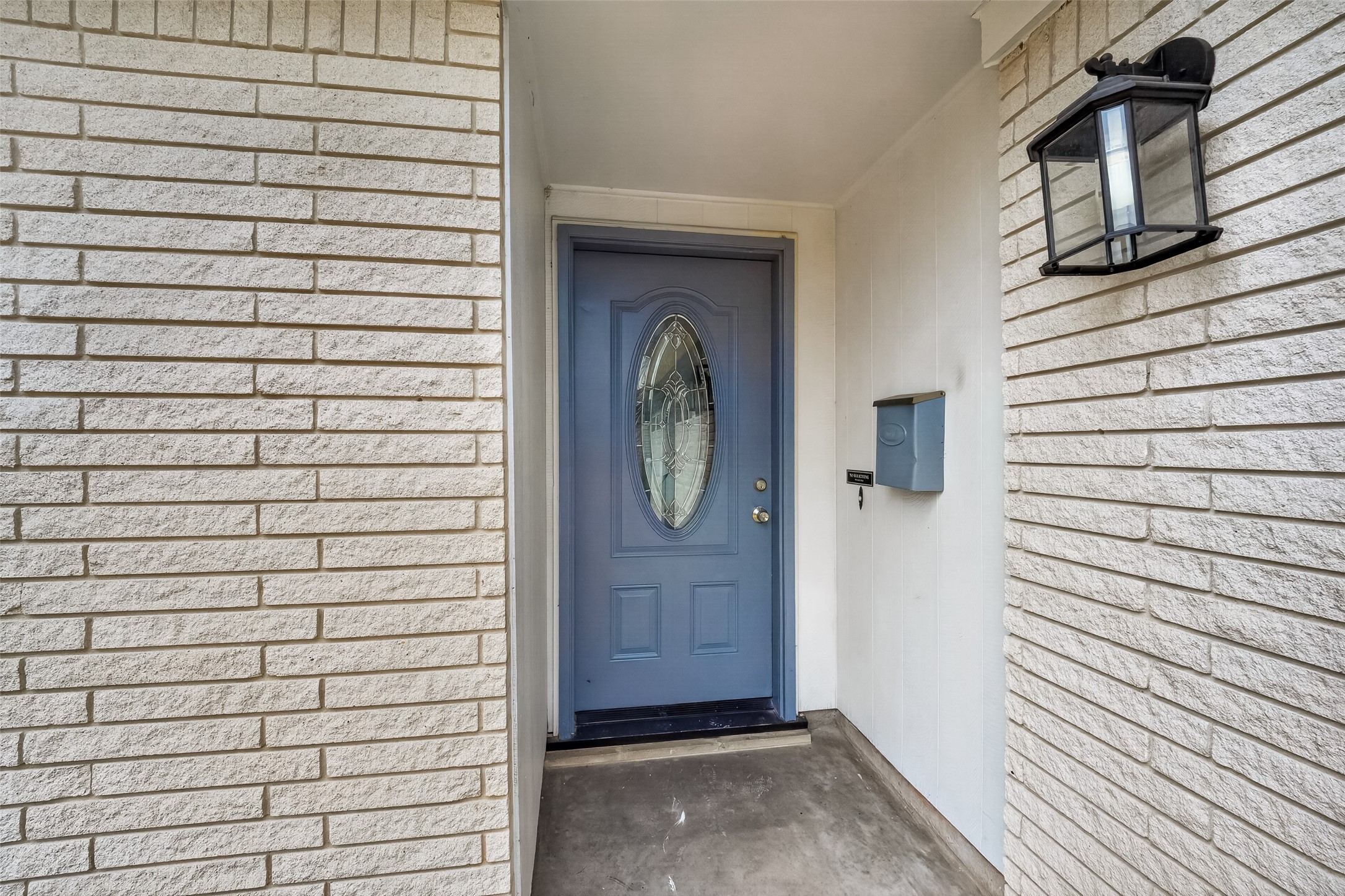 1215 Mosher Lane Property Photo 3