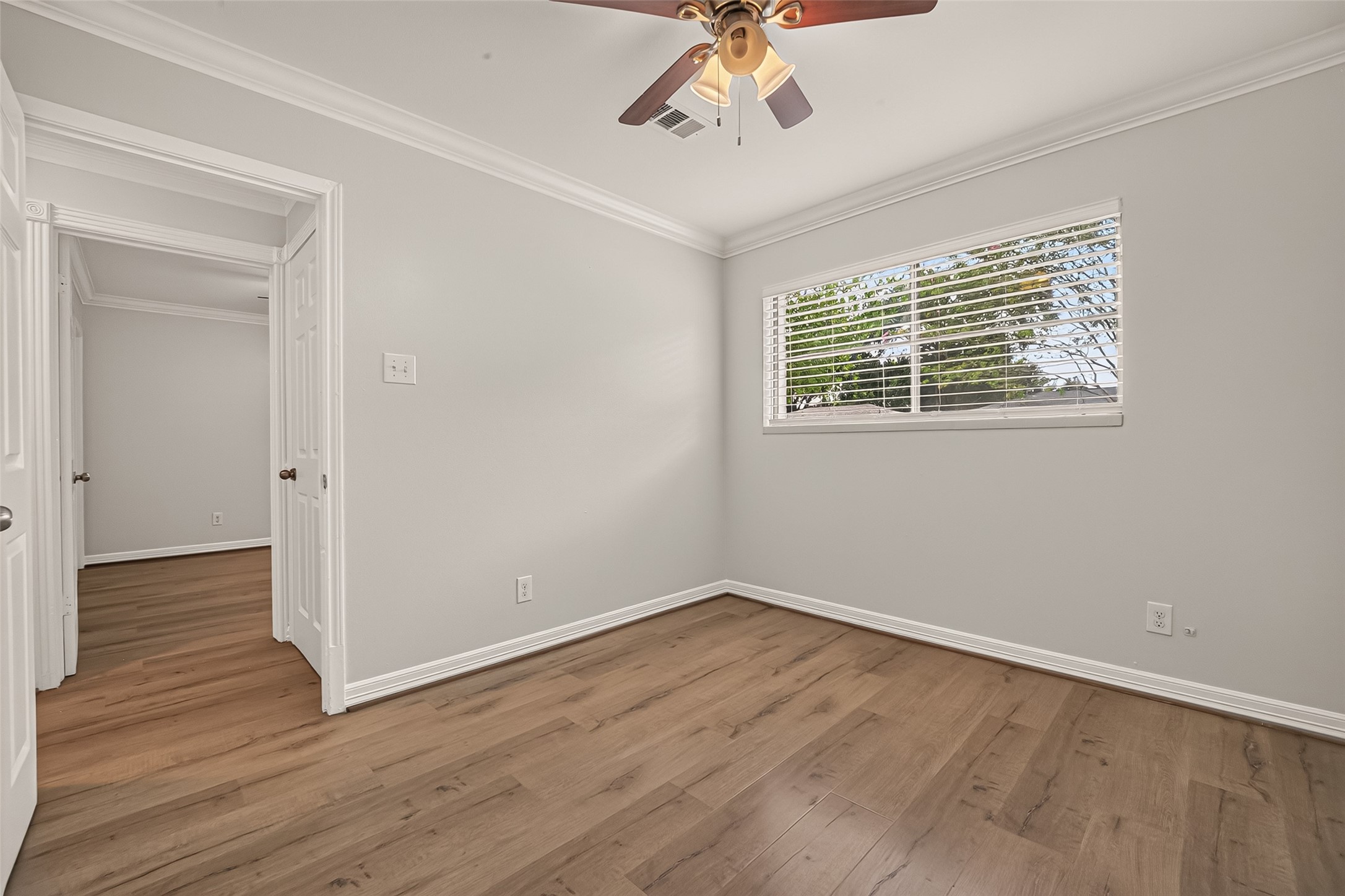 1215 Mosher Lane Property Photo 23