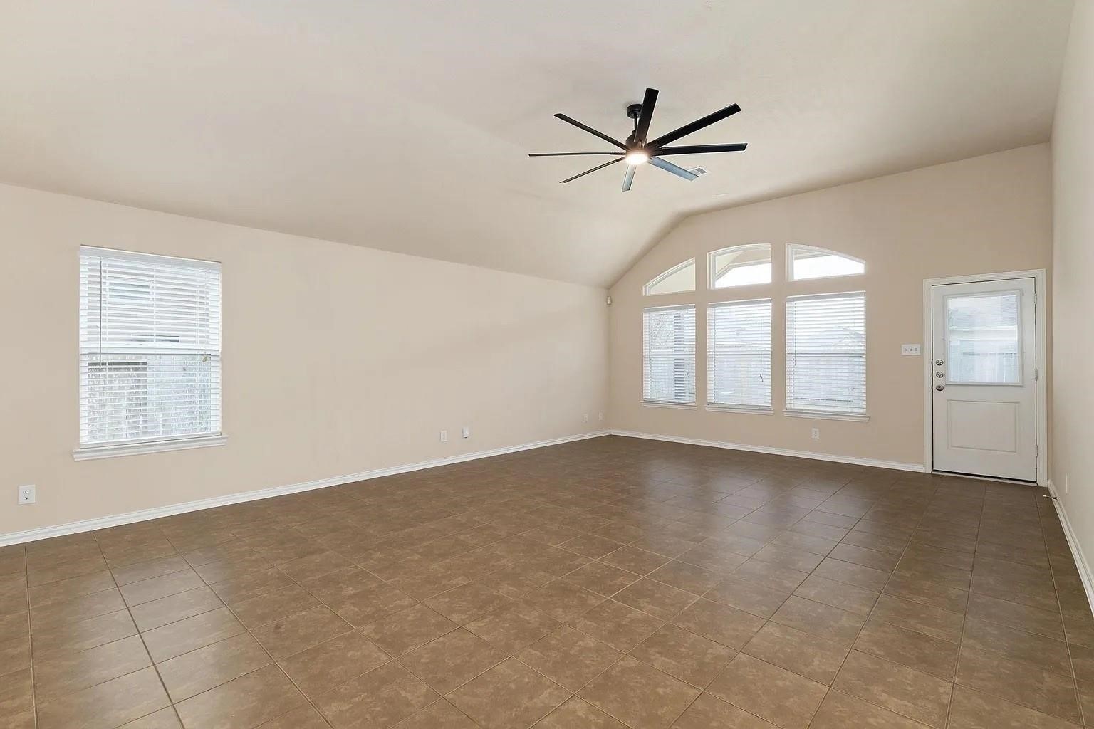 16007 David Hill Lane Property Photo 11