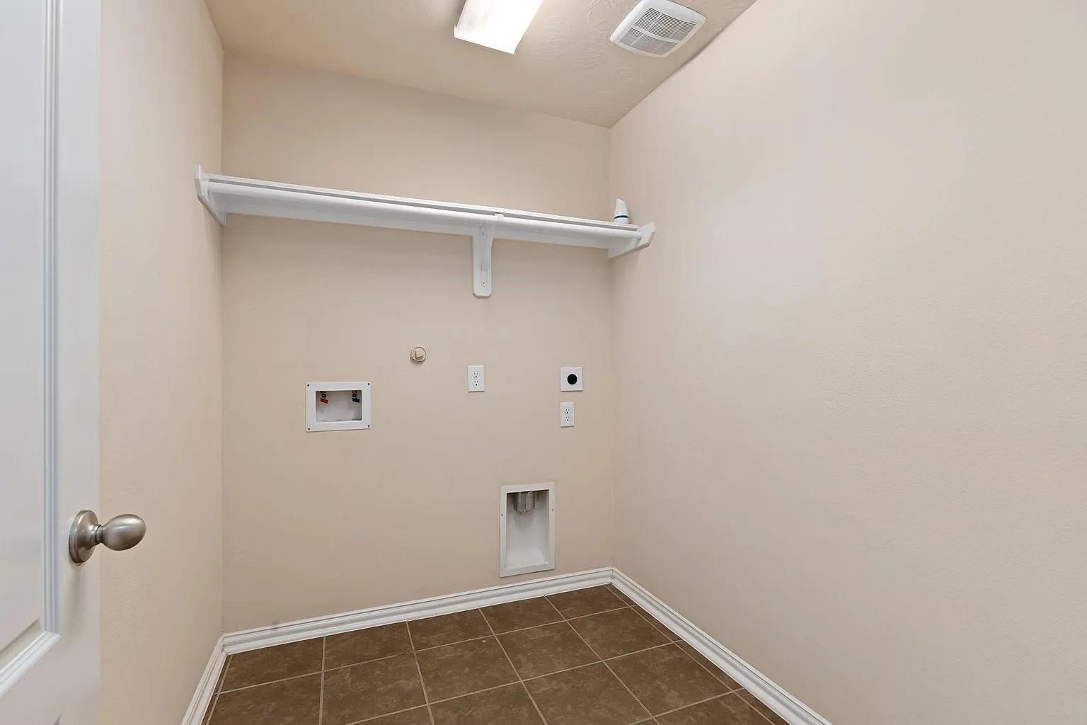 16007 David Hill Lane Property Photo 17
