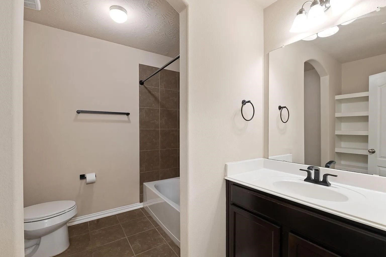 16007 David Hill Lane Property Photo 24