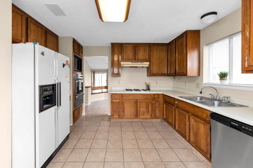 16414 N Cross Drive Property Photo 12