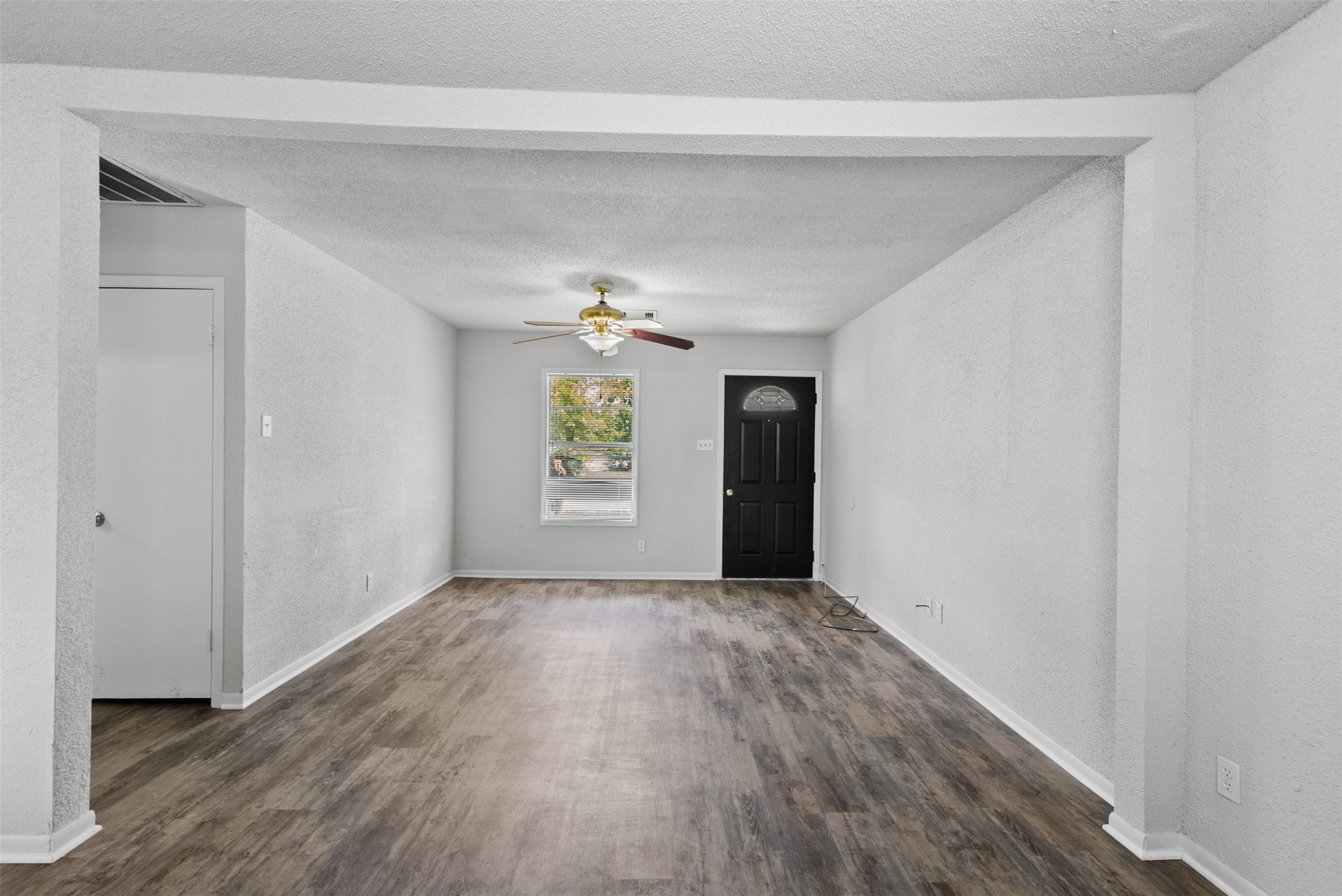 815 Rugeley Street Property Photo 17