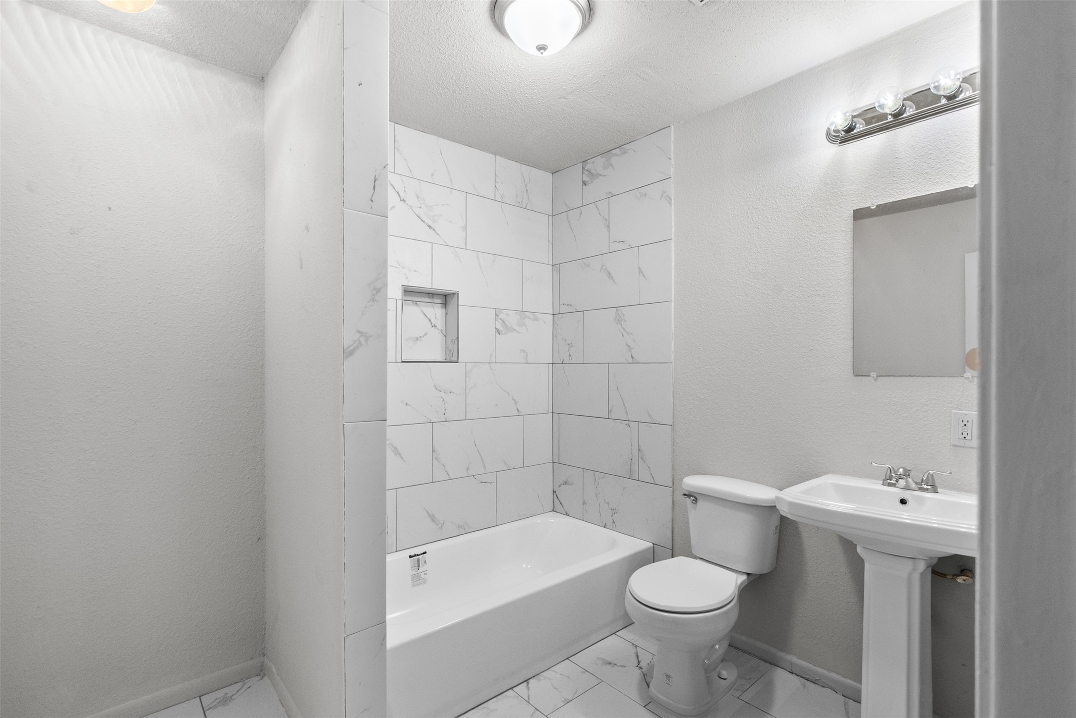 815 Rugeley Street Property Photo 22