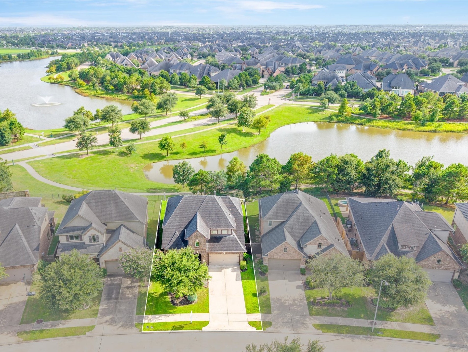 28131 Scenic Shore Lane Property Photo 1