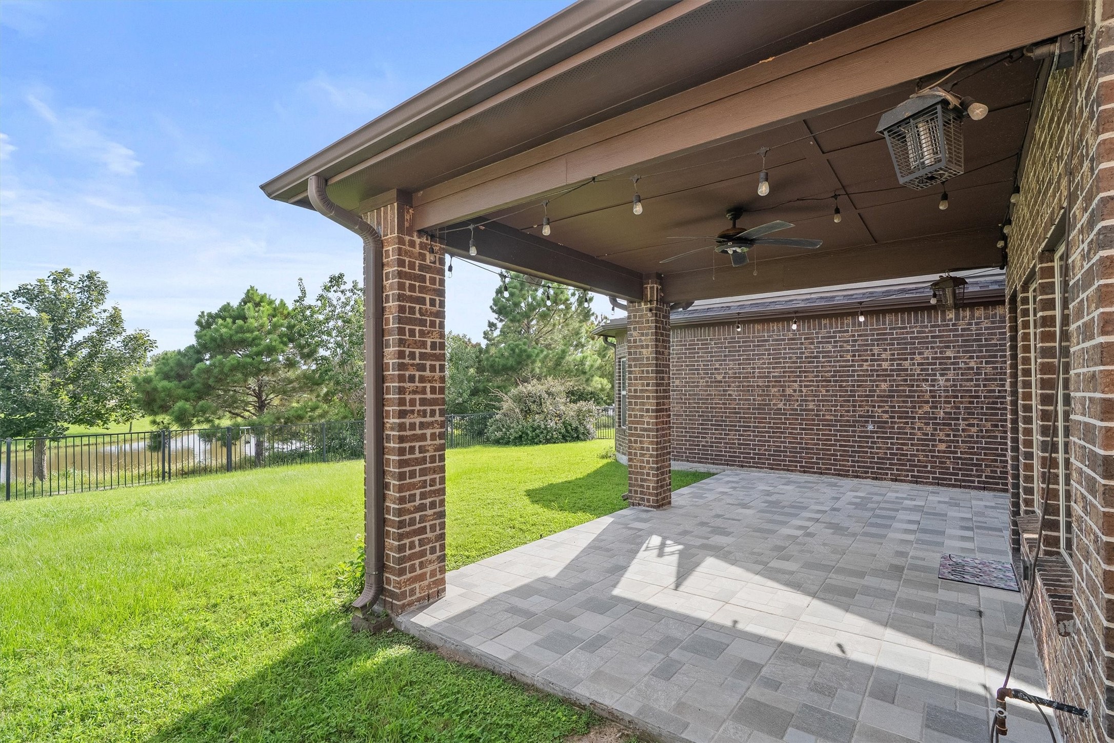 28131 Scenic Shore Lane Property Photo 2