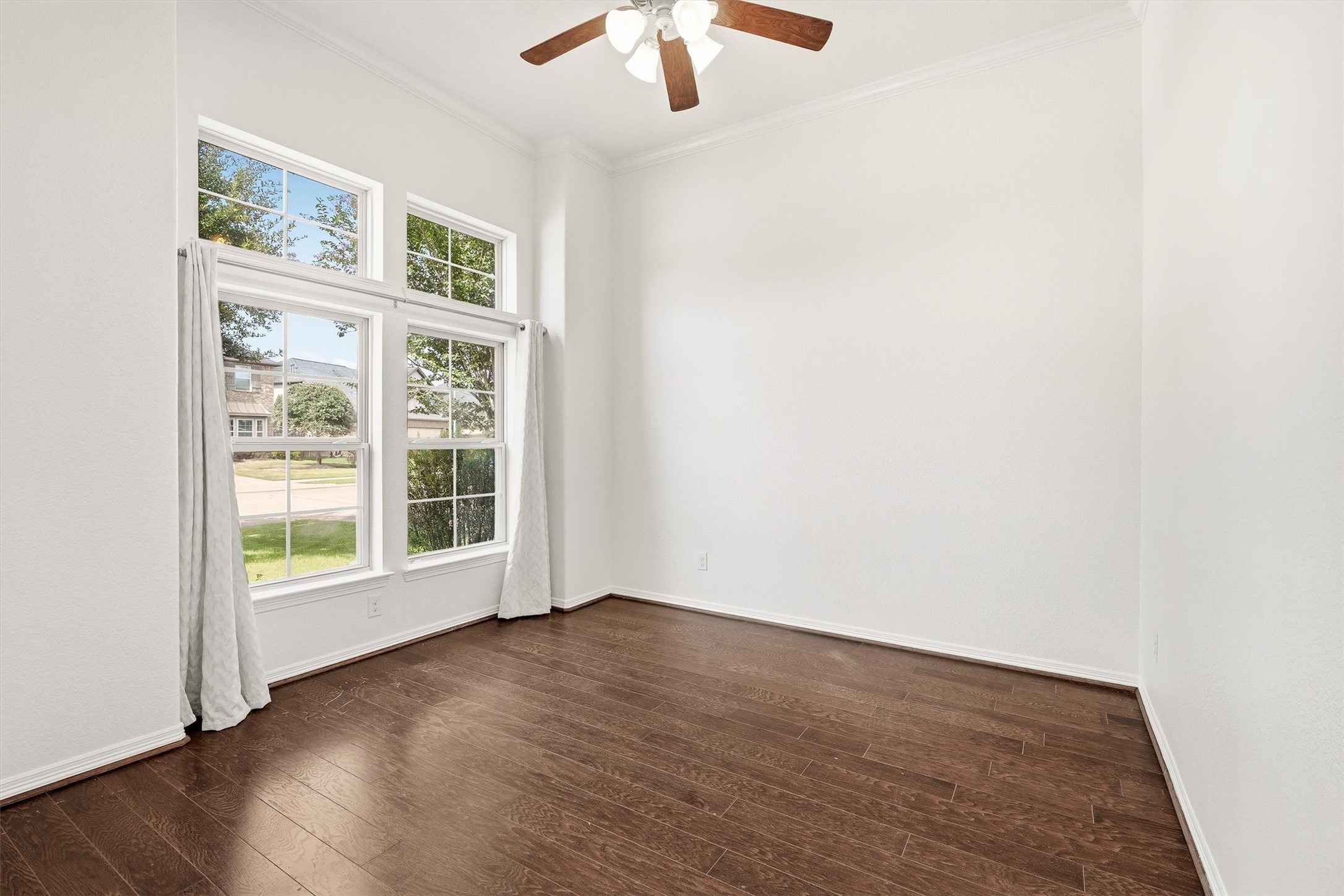 28131 Scenic Shore Lane Property Photo 7