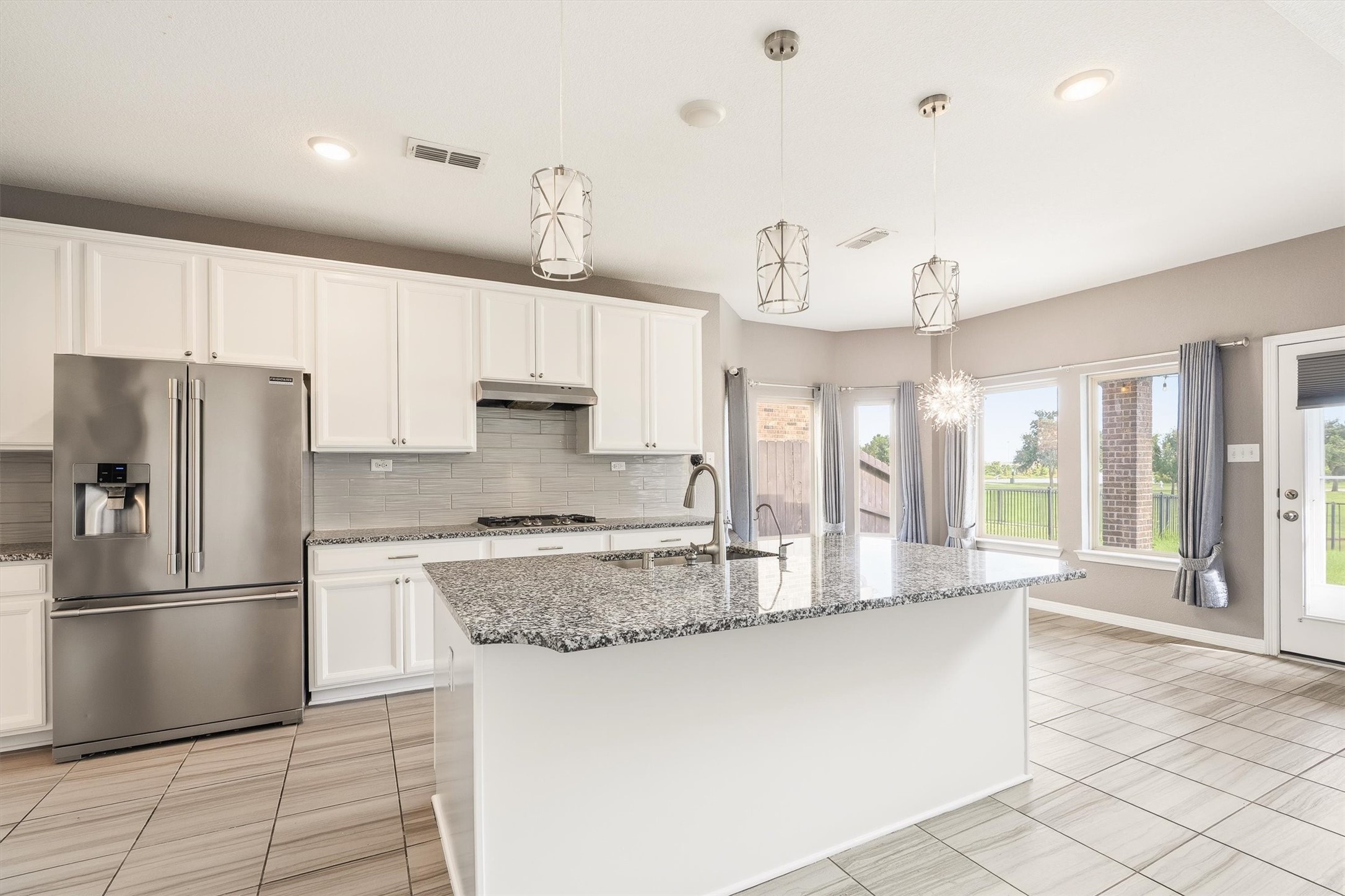 28131 Scenic Shore Lane Property Photo 14