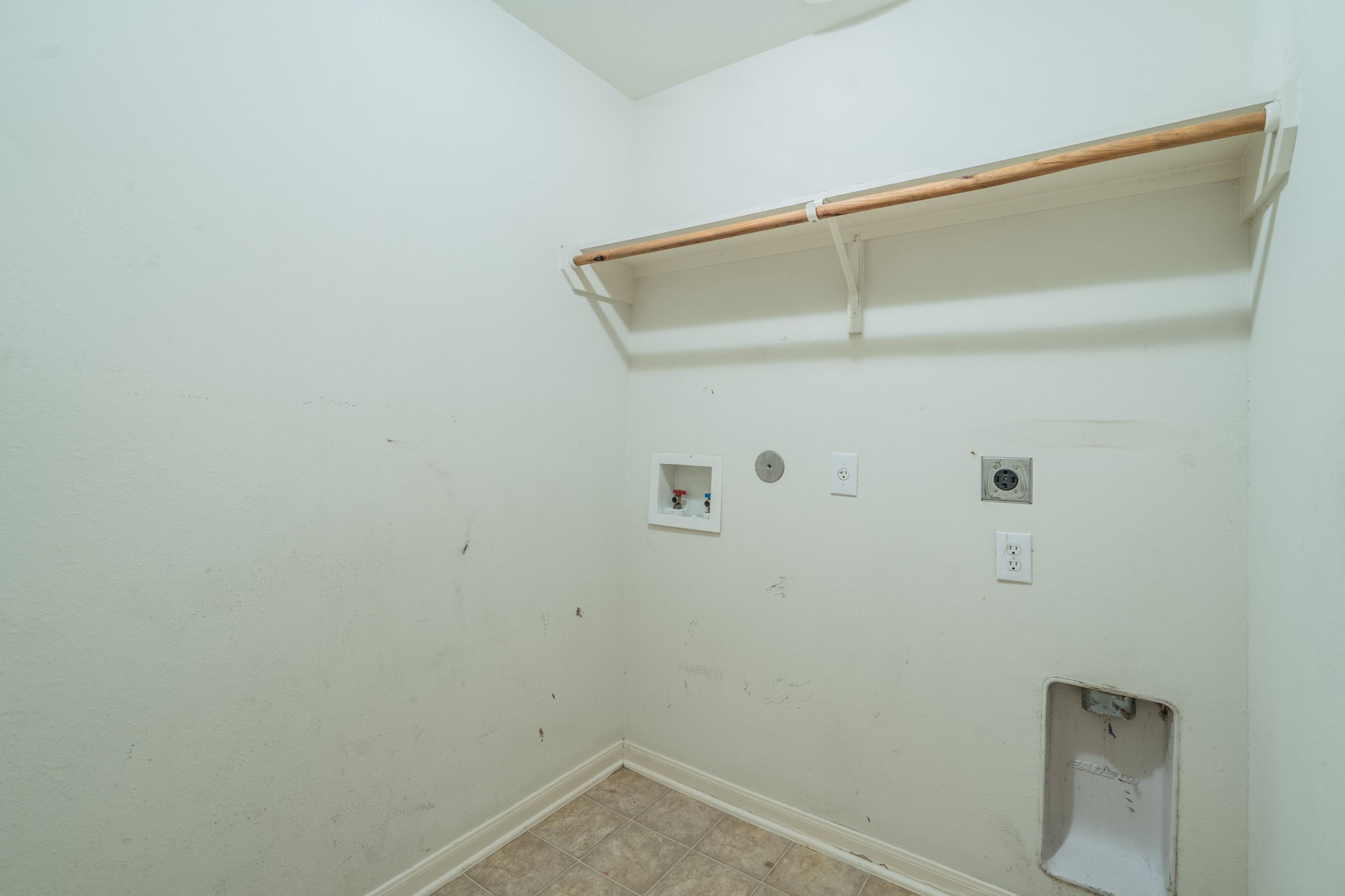 7122 Timber Moss Lane Property Photo 20