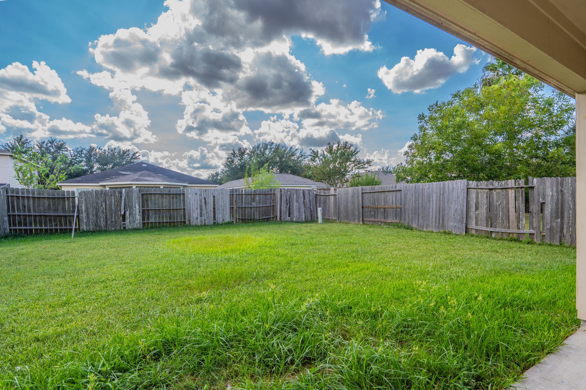 7122 Timber Moss Lane Property Photo 23