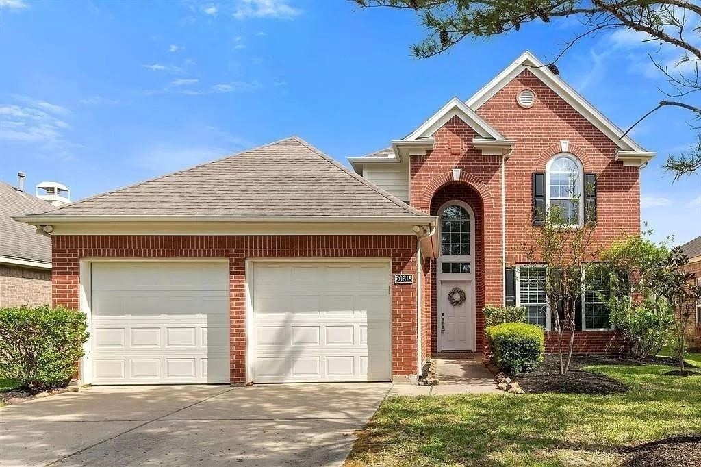 20618 Tulip Blossom Court Property Photo 3