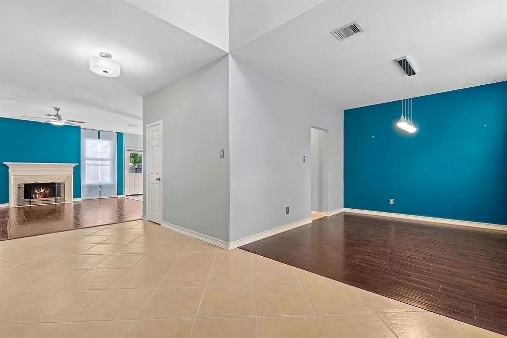 20618 Tulip Blossom Court Property Photo 11