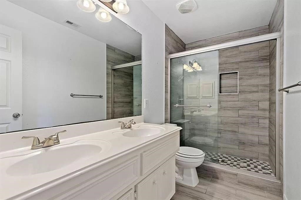 20618 Tulip Blossom Court Property Photo 26
