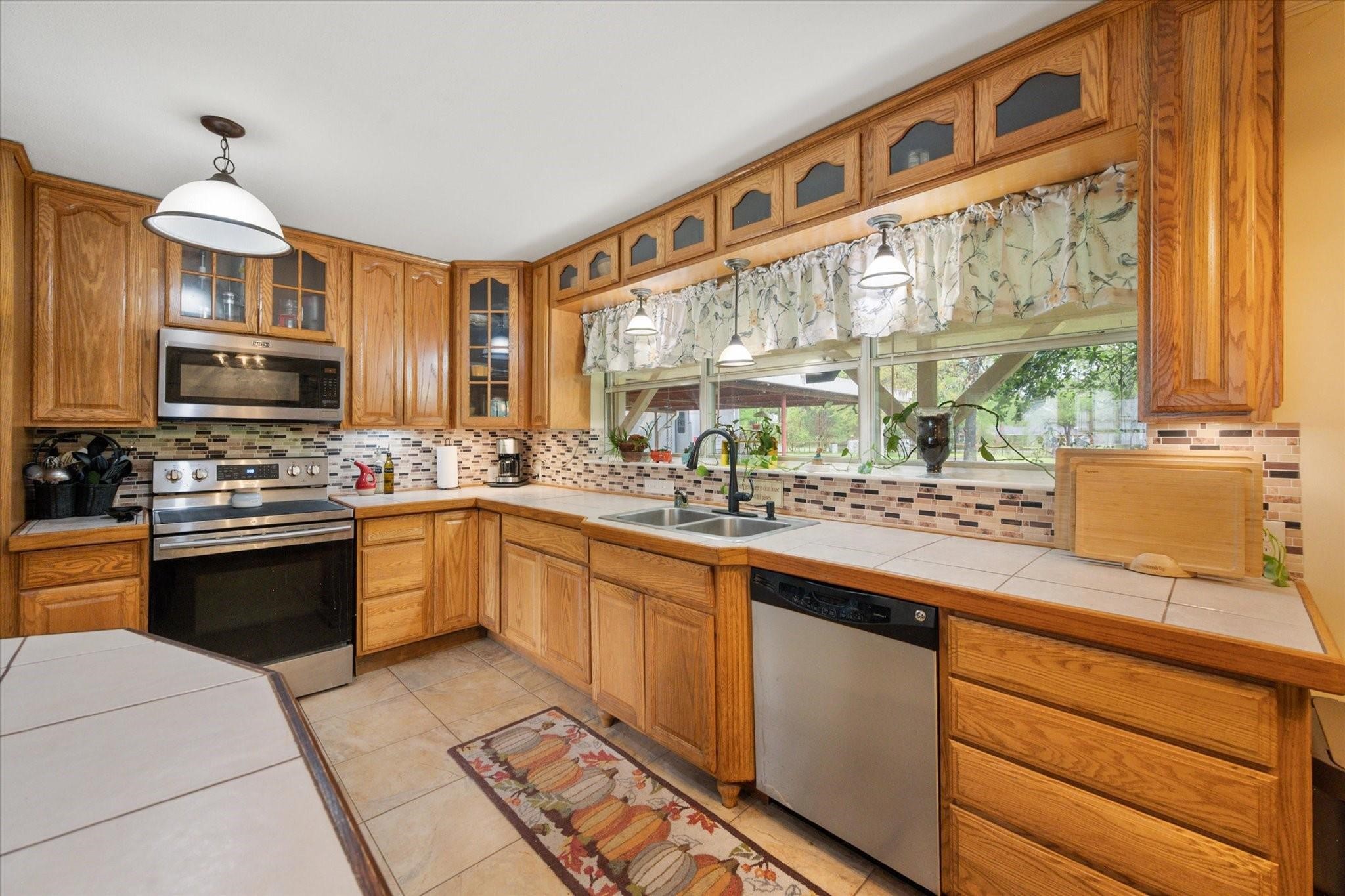 14036 Old Texaco Road Property Photo 7