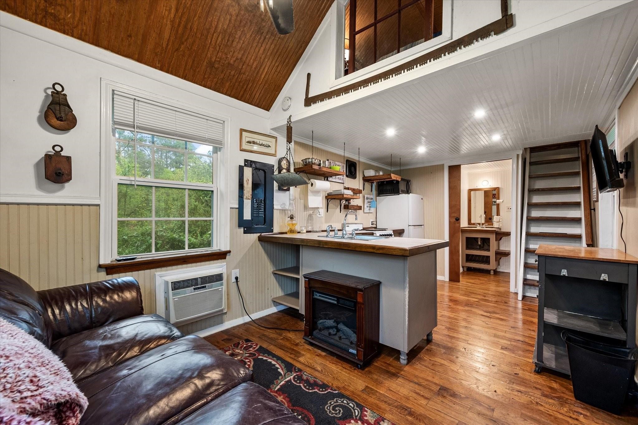 14036 Old Texaco Road Property Photo 20
