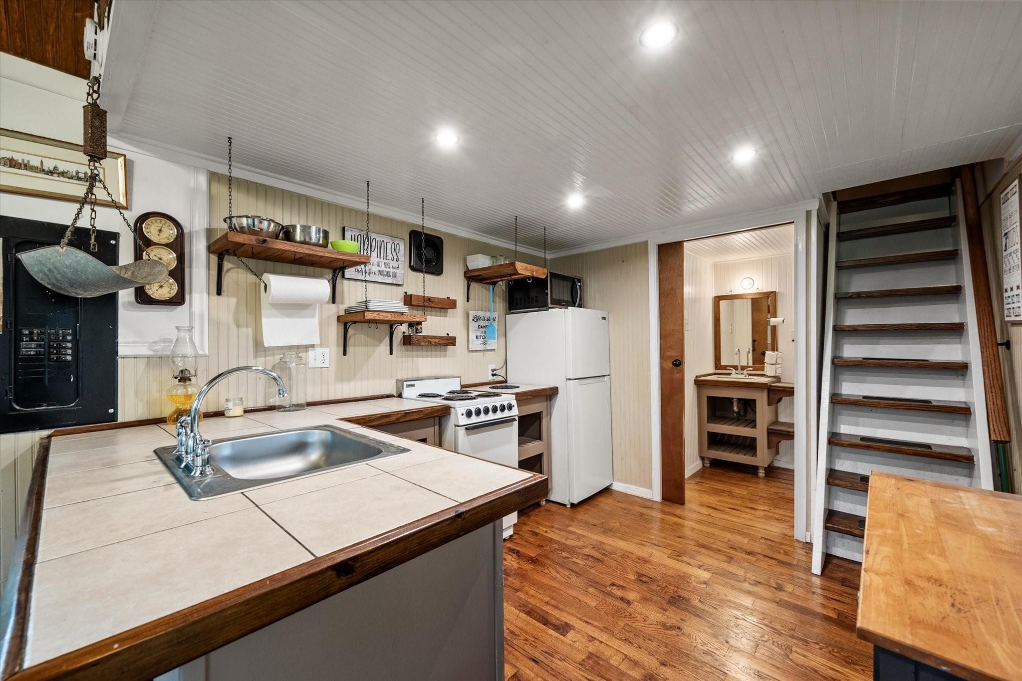 14036 Old Texaco Road Property Photo 31